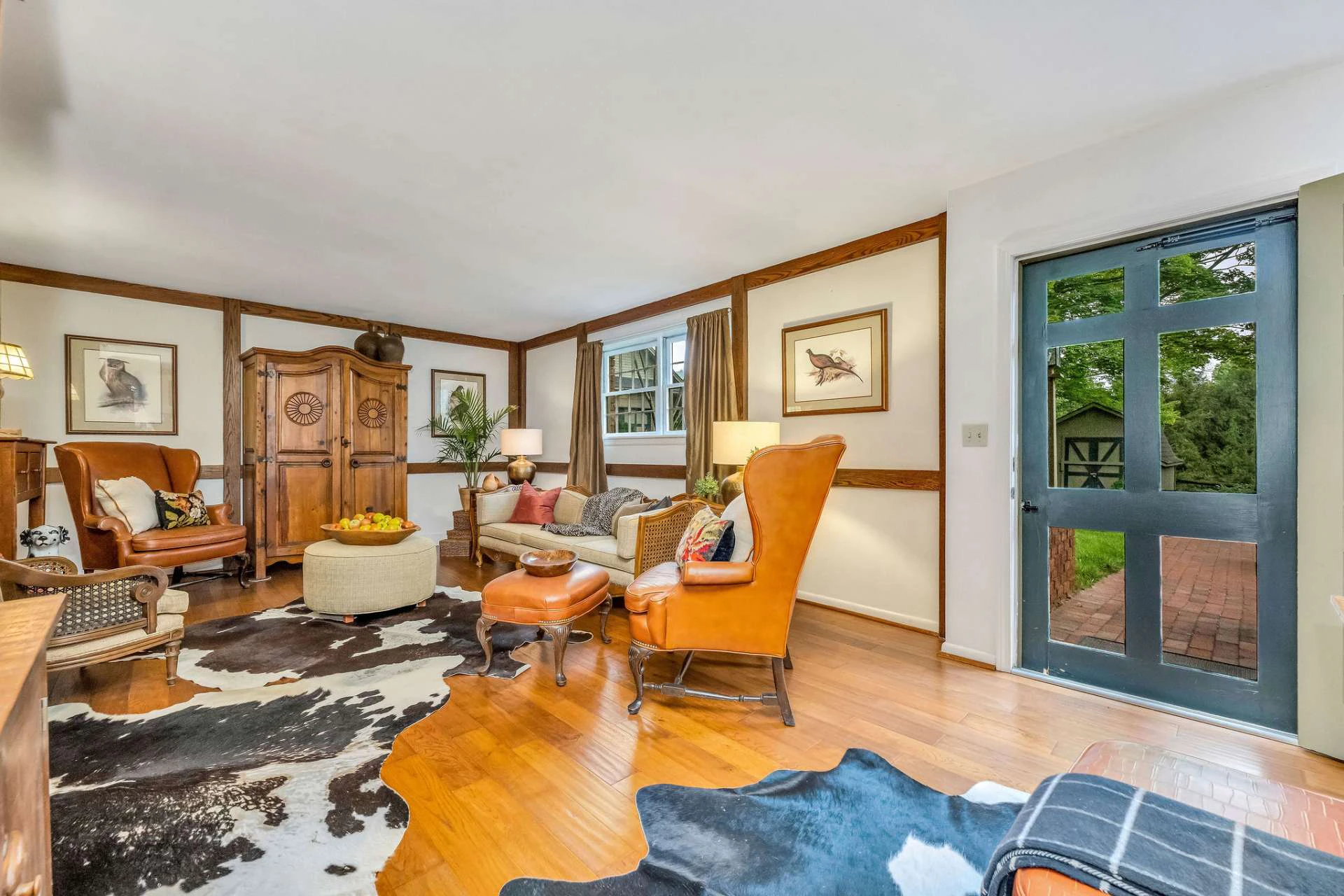 Image number 12 for the current listing