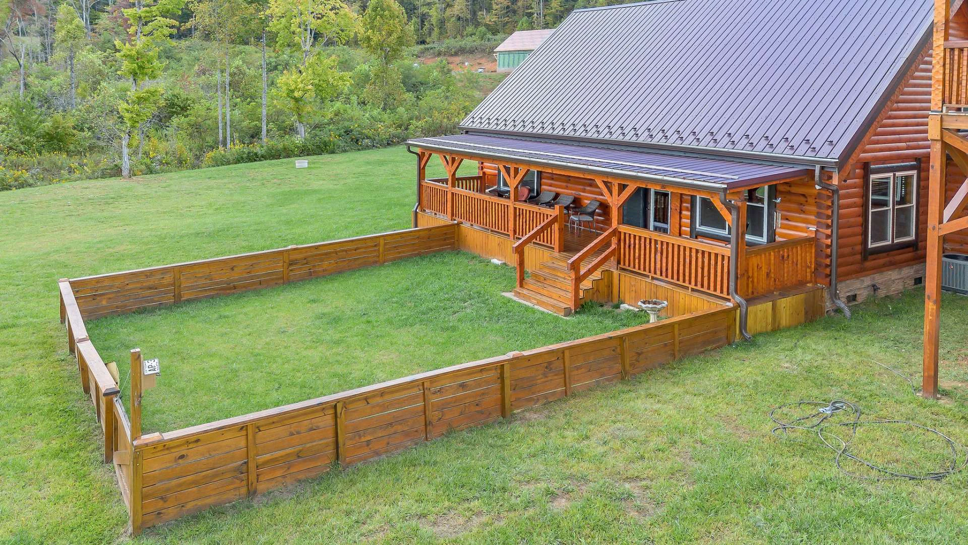 Image number 8 for the current listing