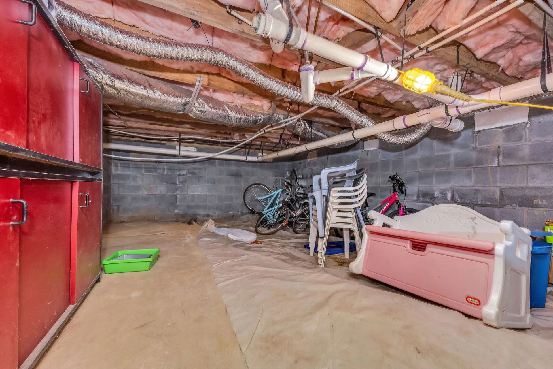 Image number 14 for the current listing