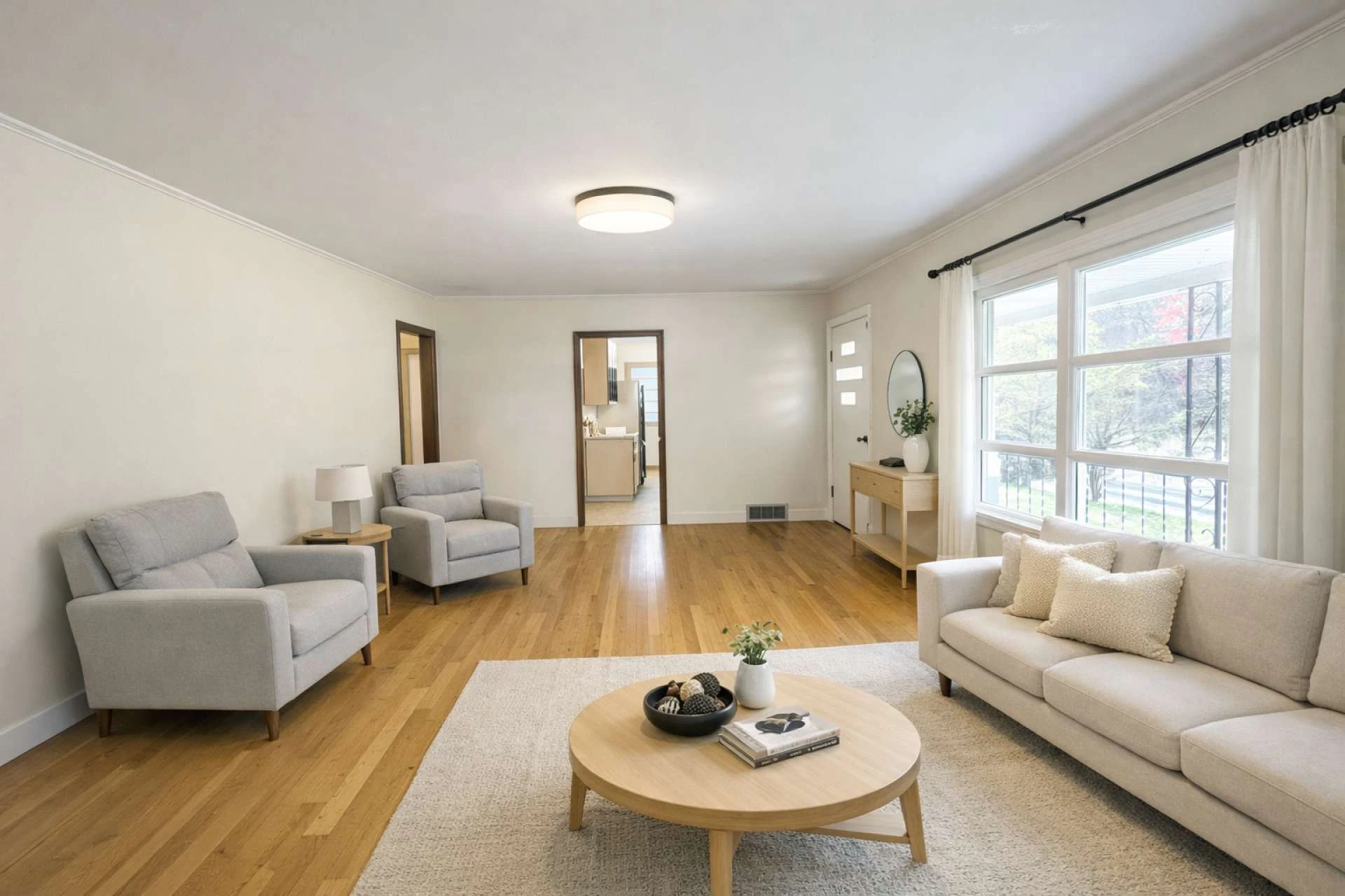 Image number 7 for the current listing