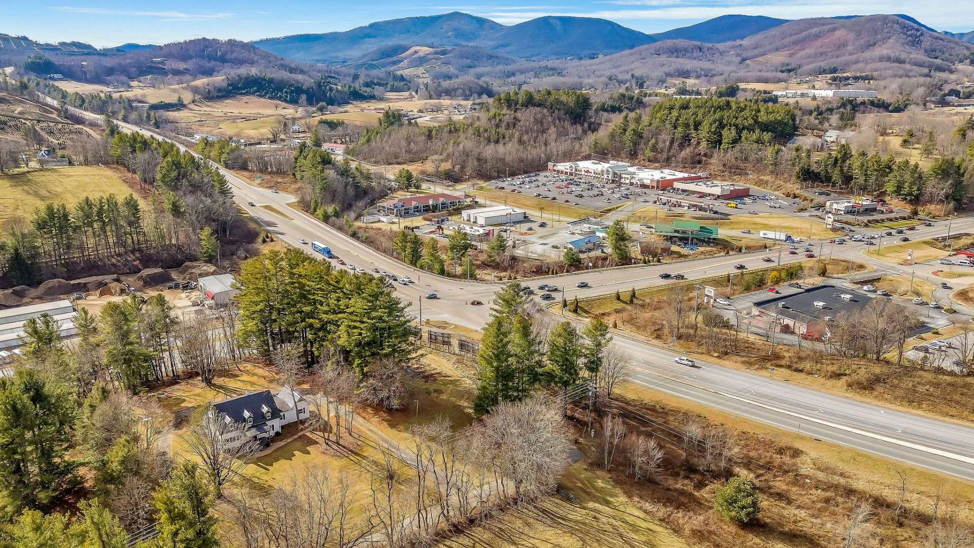 Image number 3 for the current listing