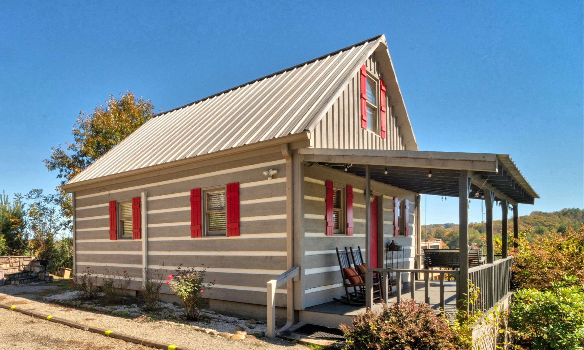 Image number 1 for the current listing