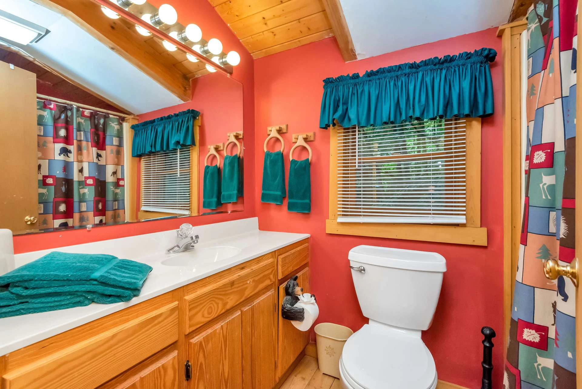 Image number 2 for the current listing