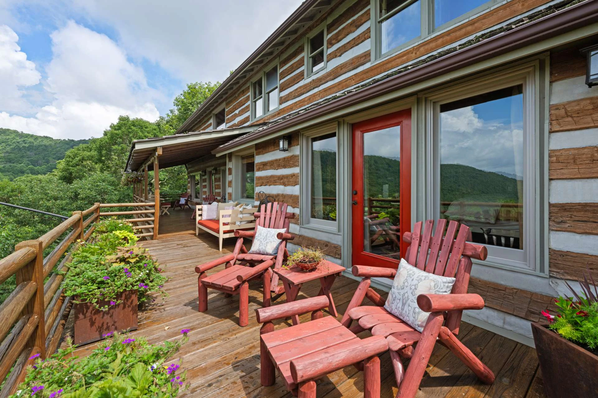 Image number 10 for the current listing