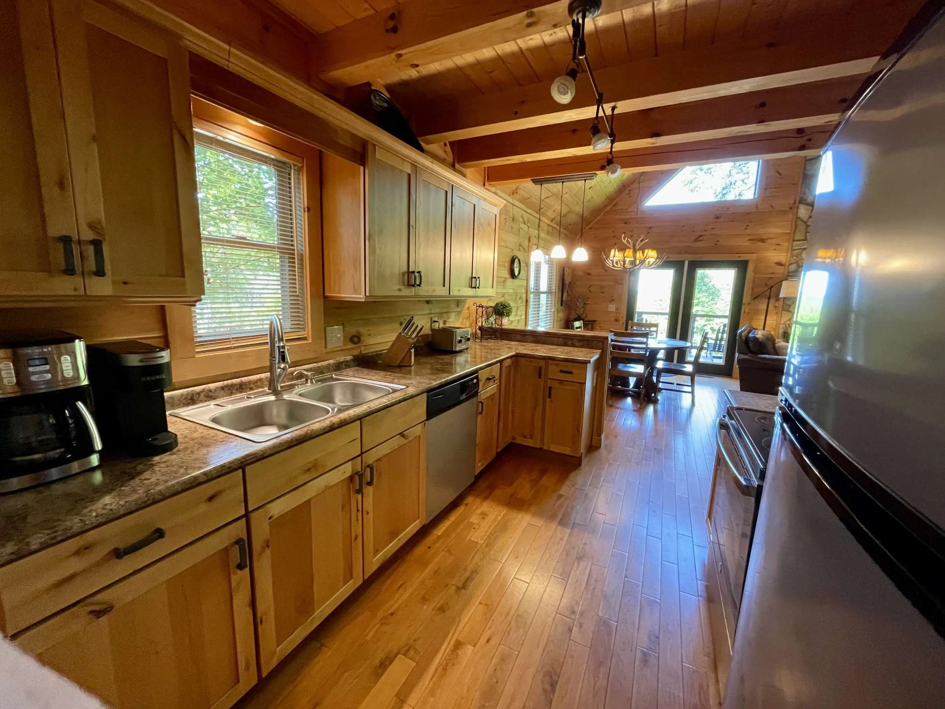 Image number 8 for the current listing
