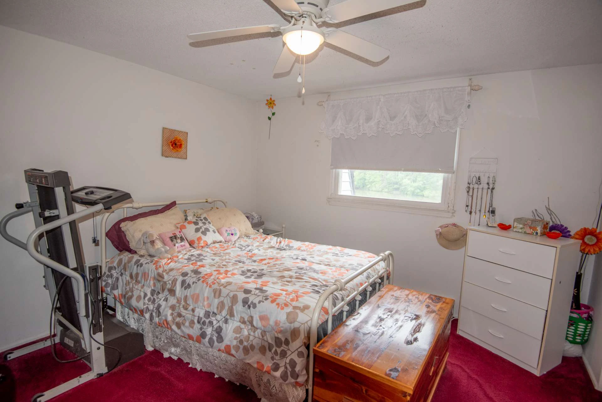 Image number 7 for the current listing