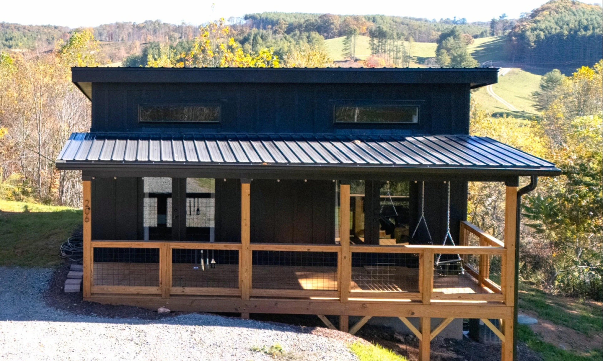 Image number 1 for the current listing