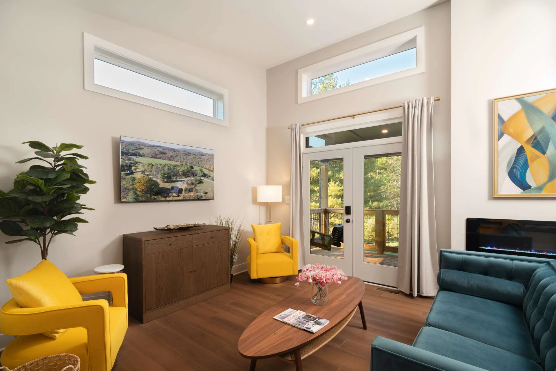 Image number 2 for the current listing