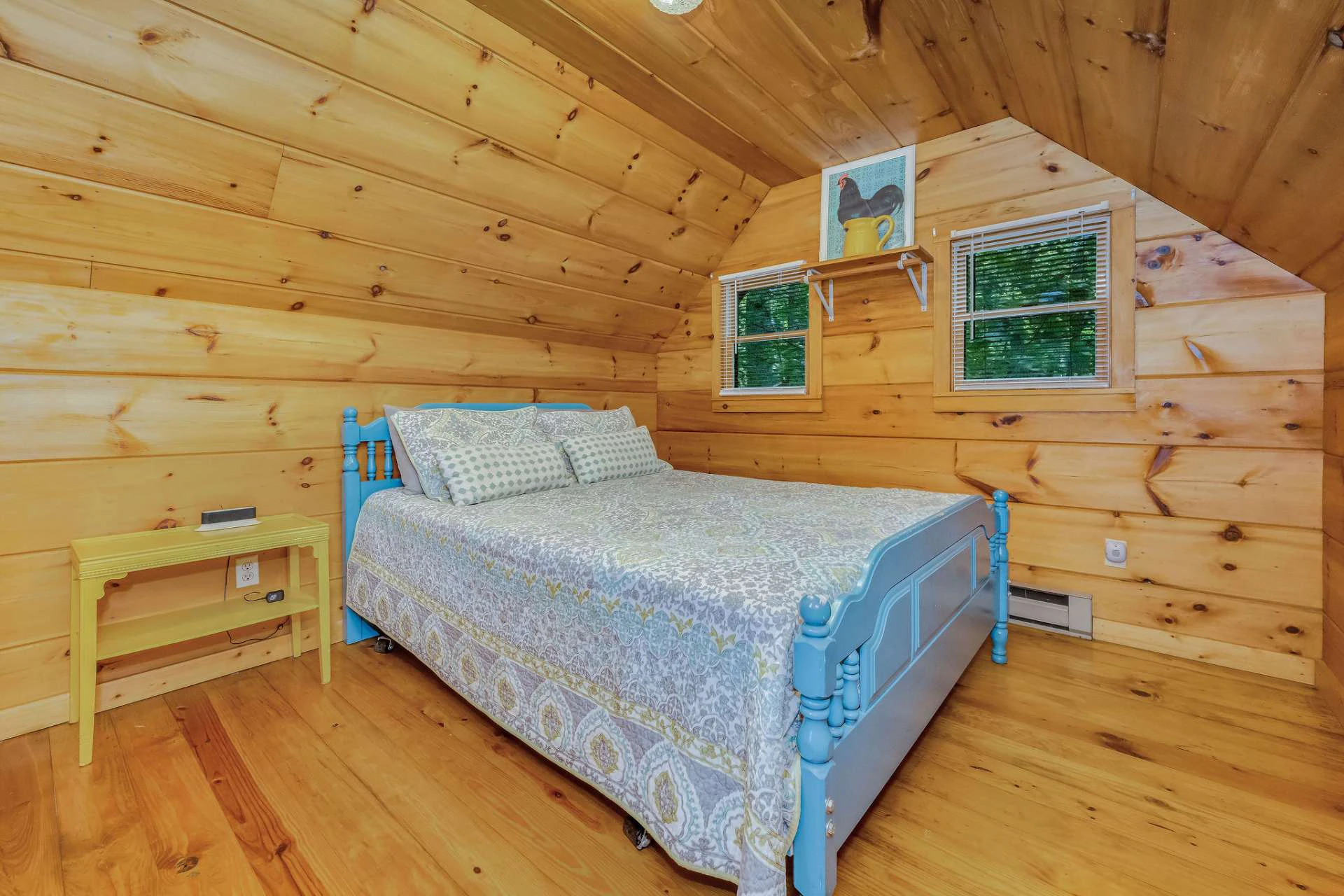 Image number 9 for the current listing