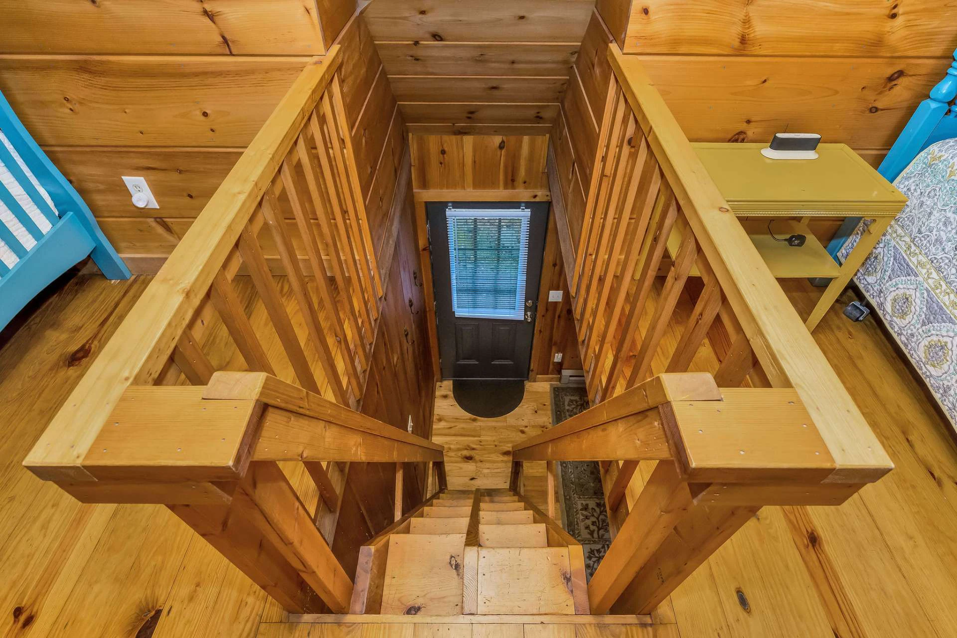 Image number 6 for the current listing