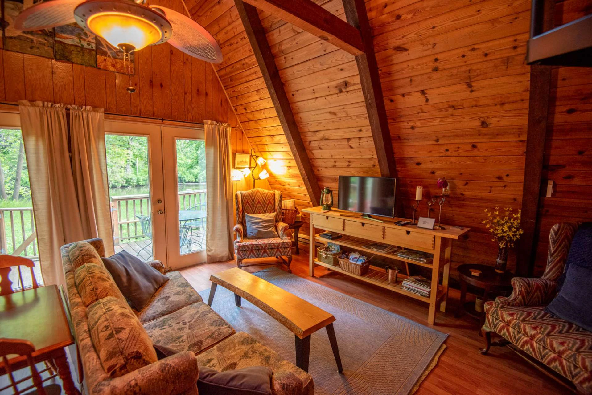 Image number 11 for the current listing