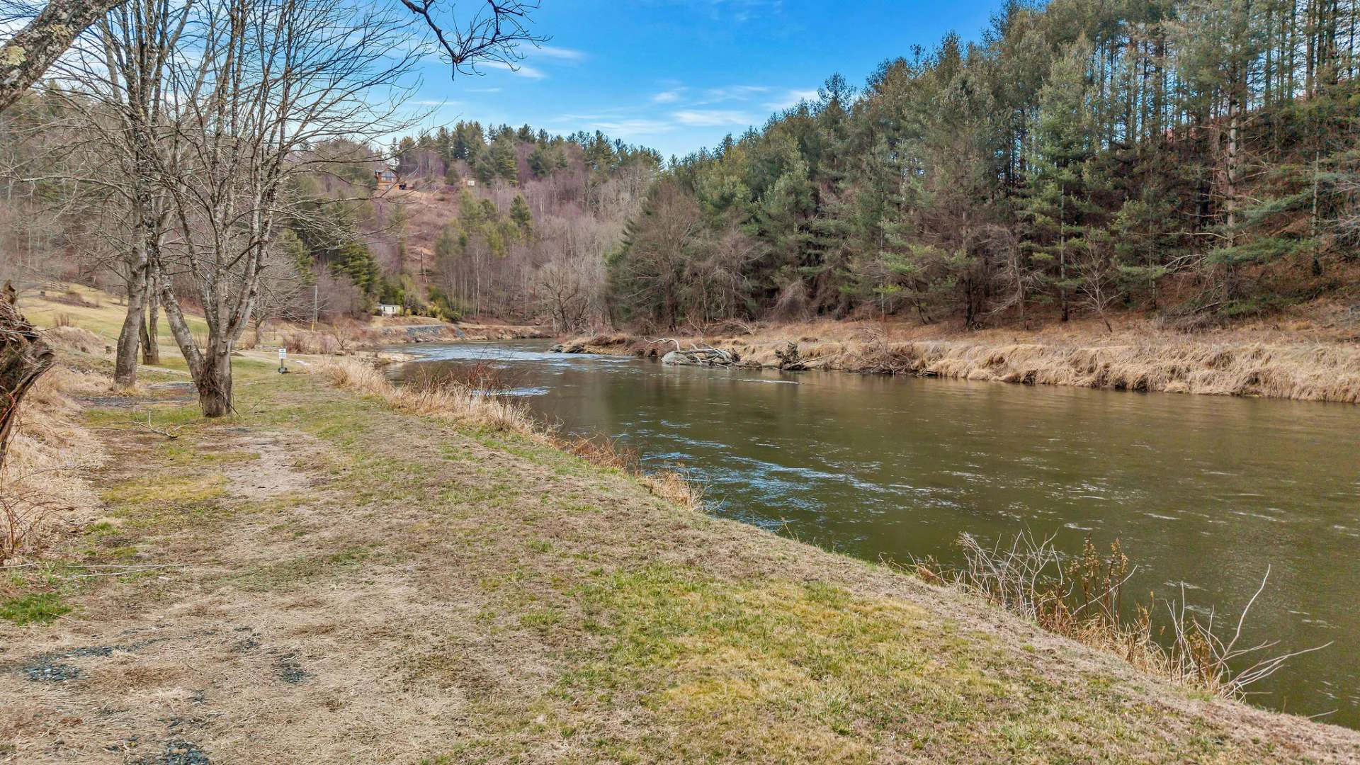 Image number 6 for the current listing