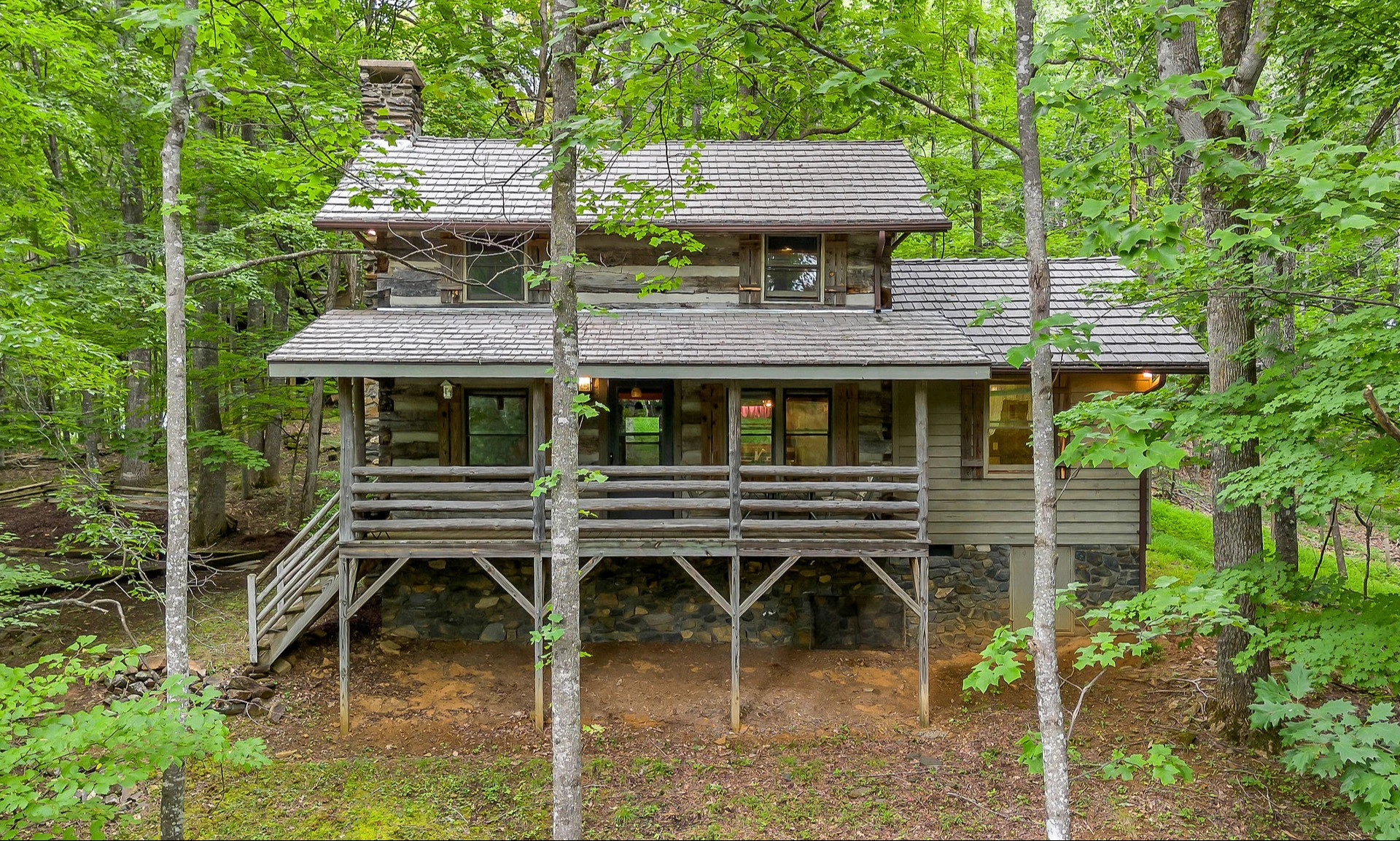 Image number 1 for the current listing