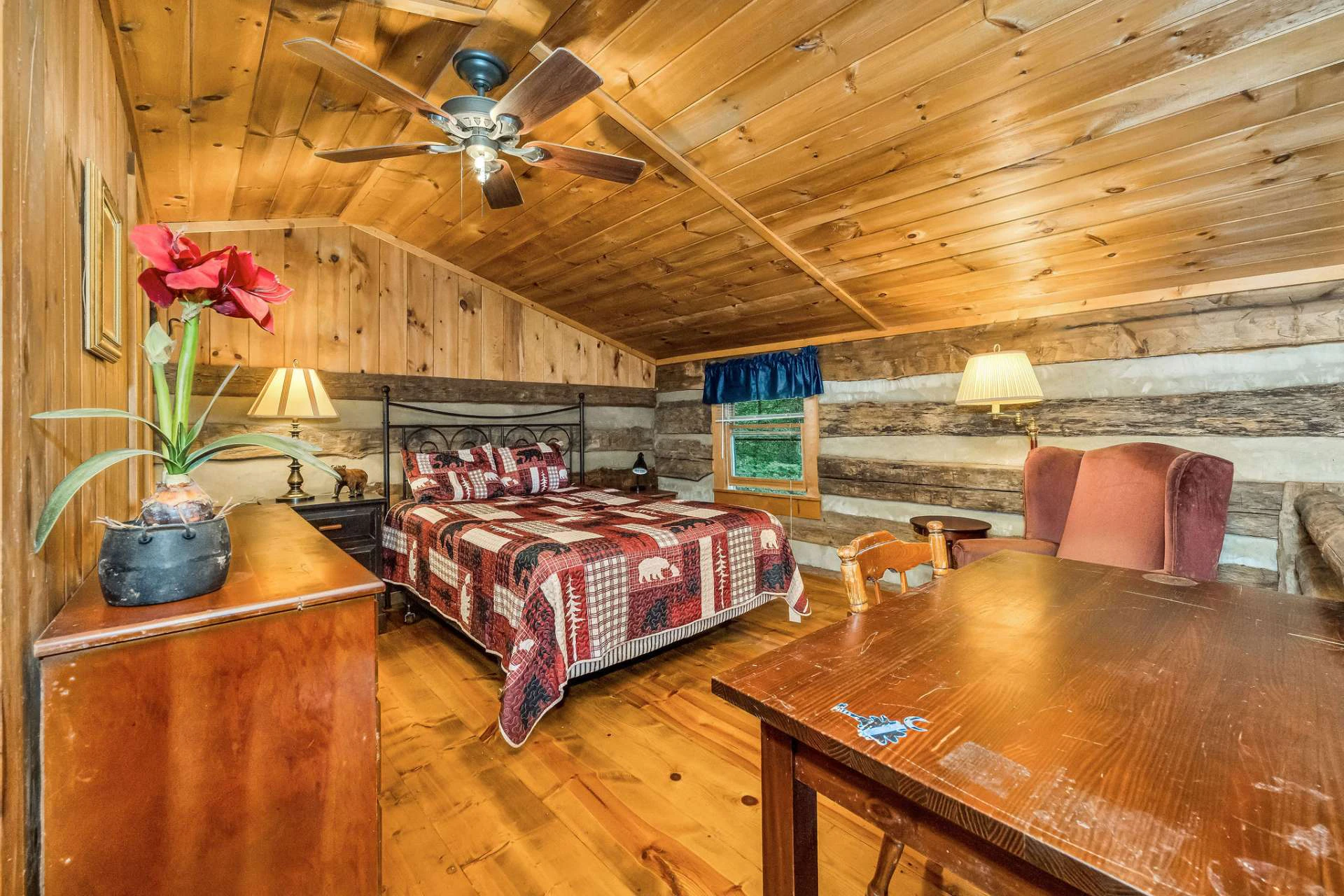Image number 7 for the current listing
