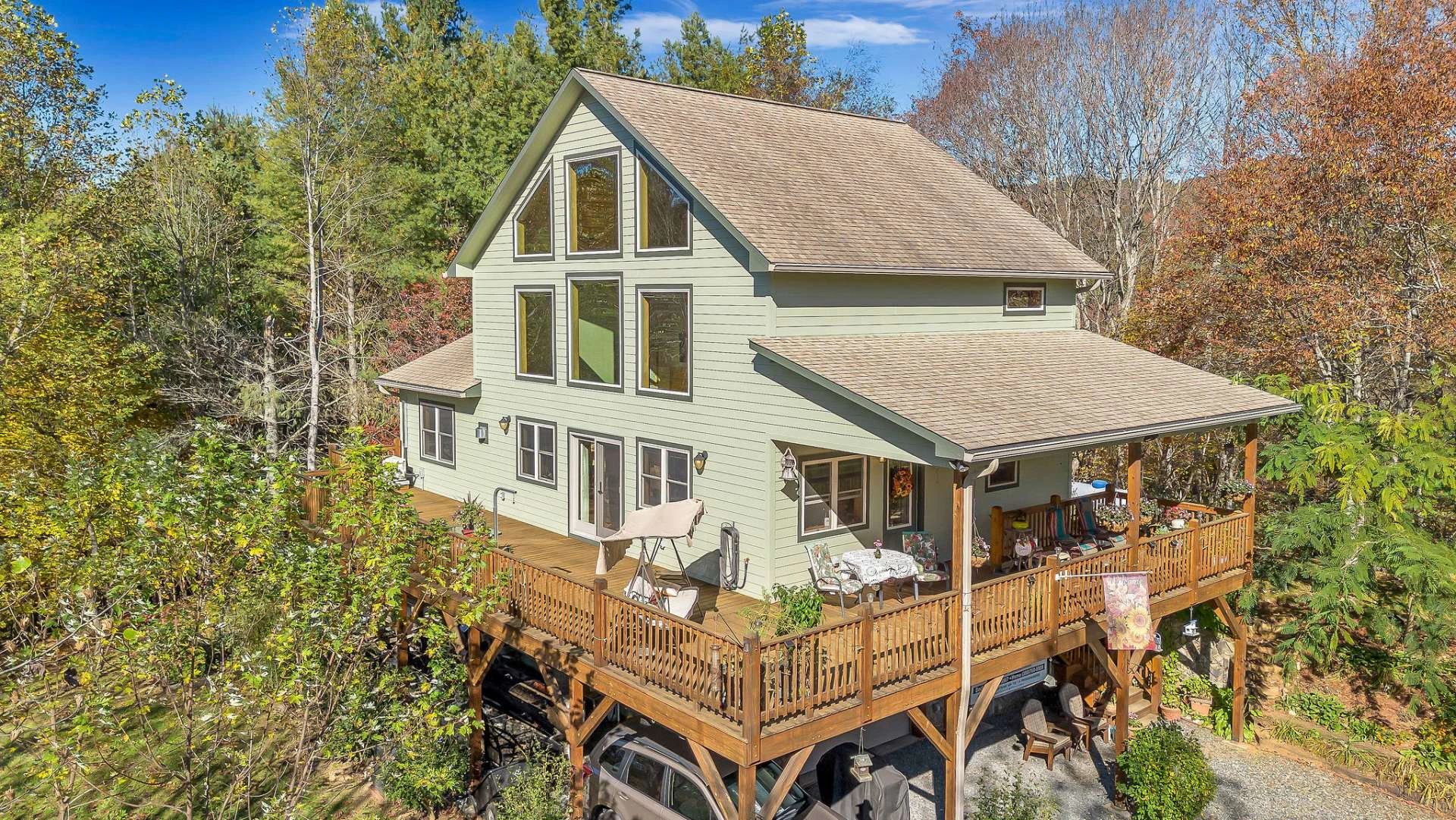 Image number 21 for the current listing