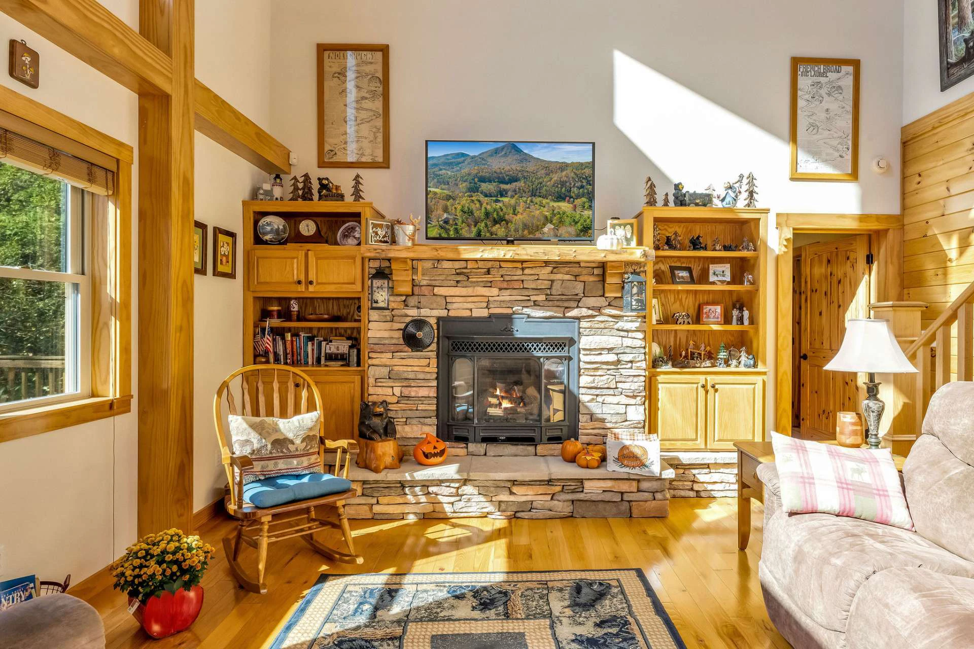 Image number 6 for the current listing
