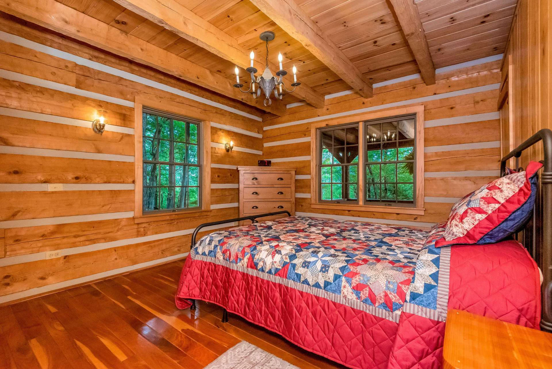 Image number 3 for the current listing
