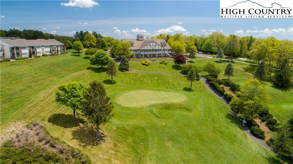 Image number 4 for the current listing