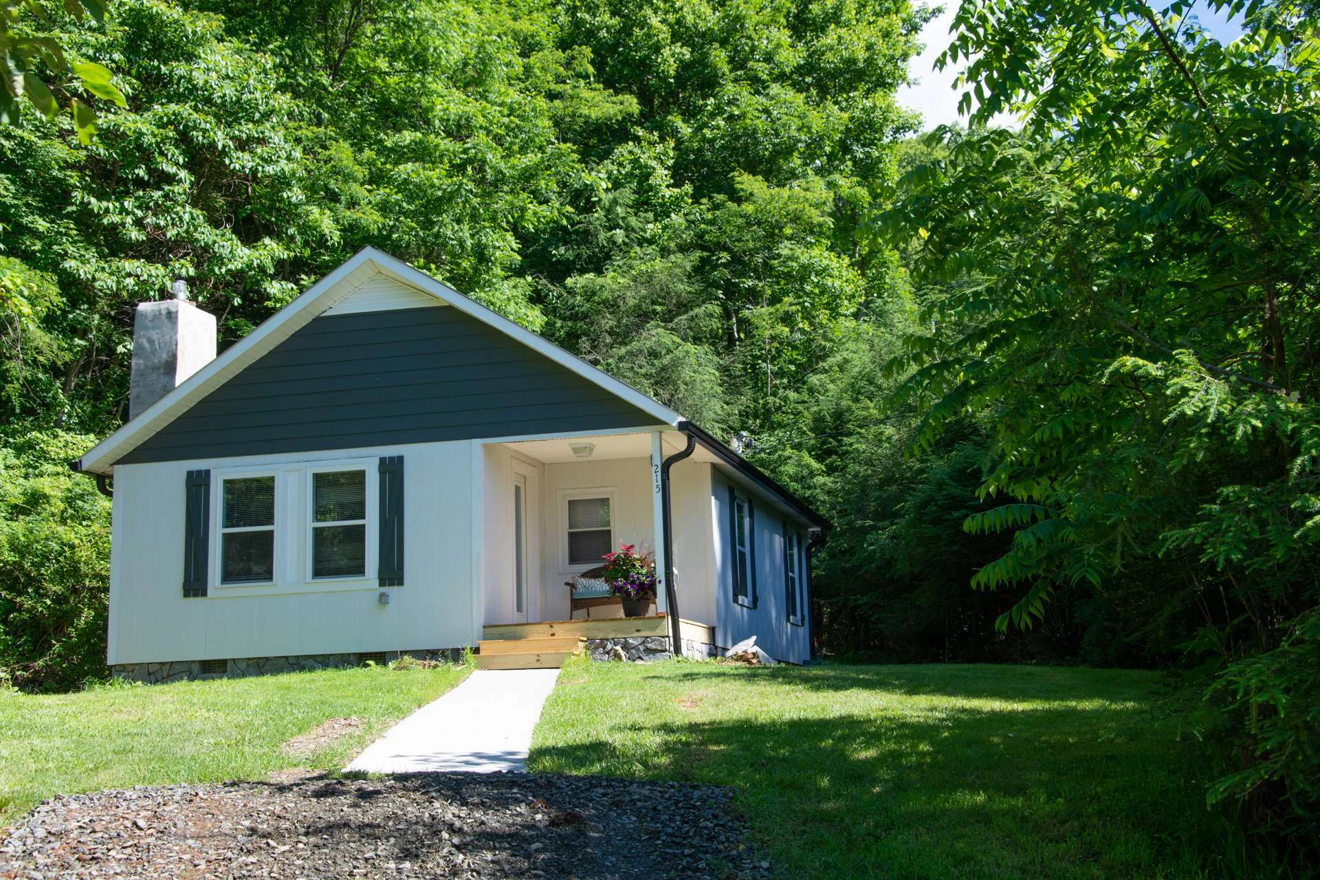 Image number 7 for the current listing