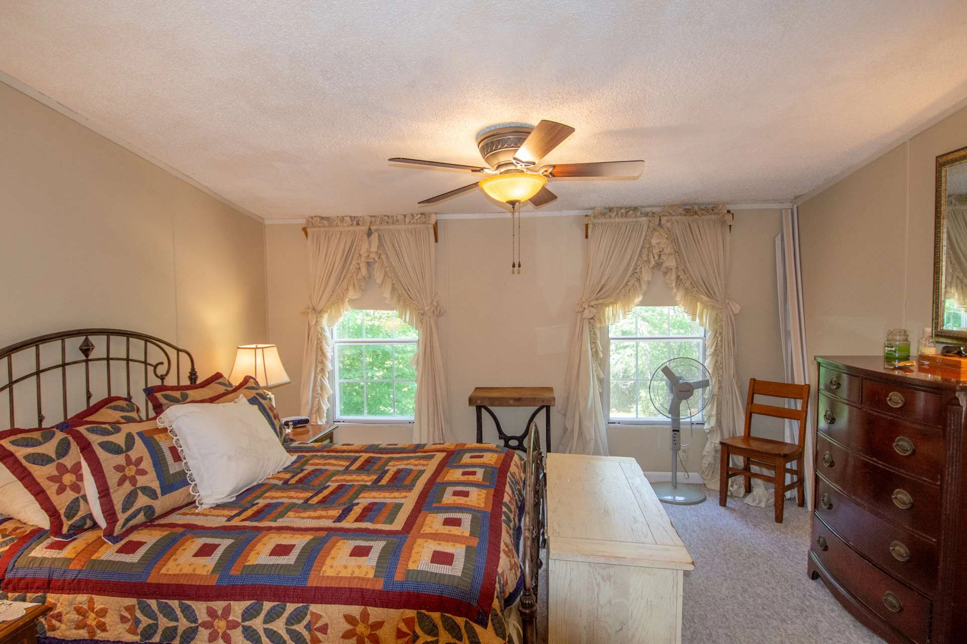 Image number 8 for the current listing