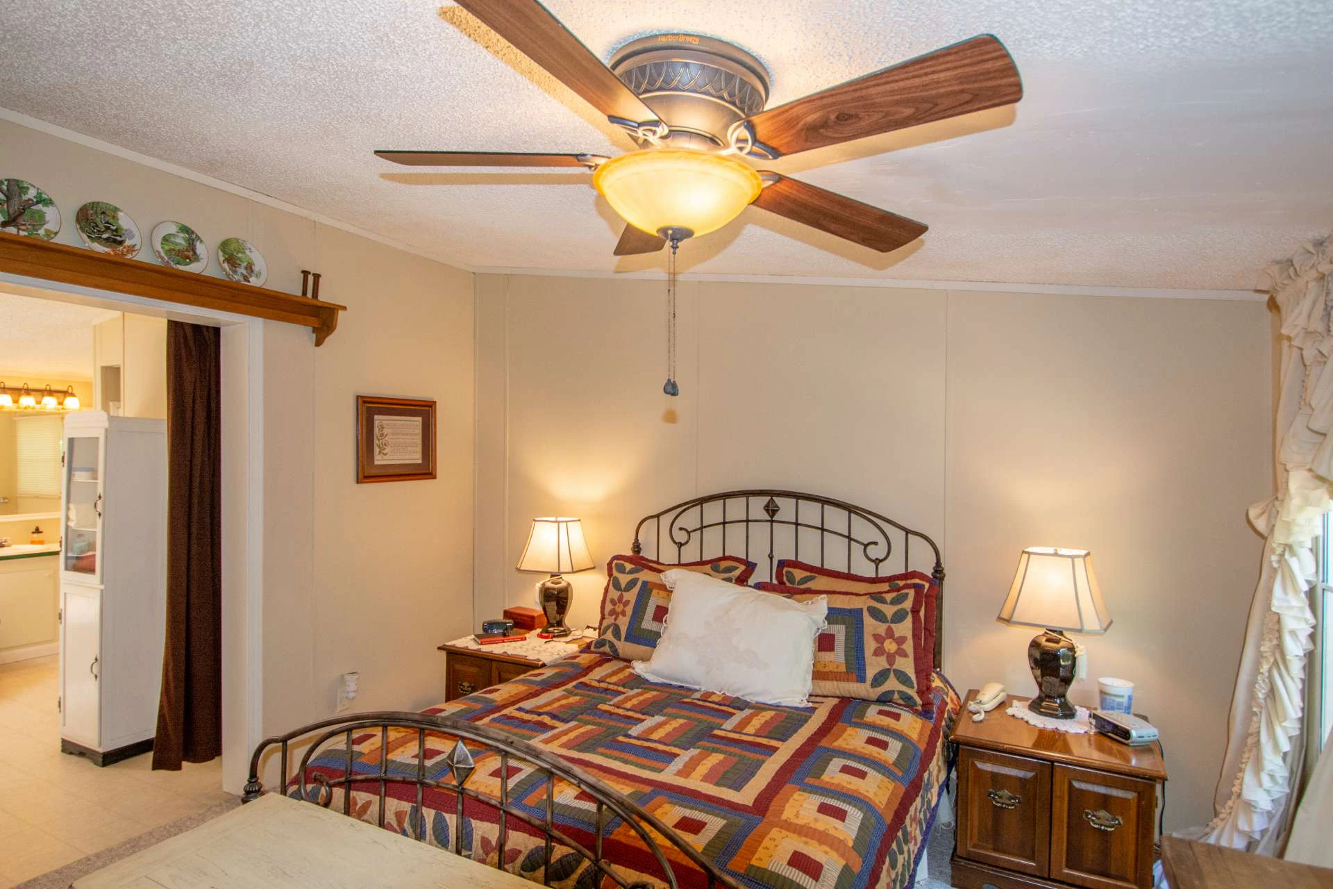 Image number 6 for the current listing