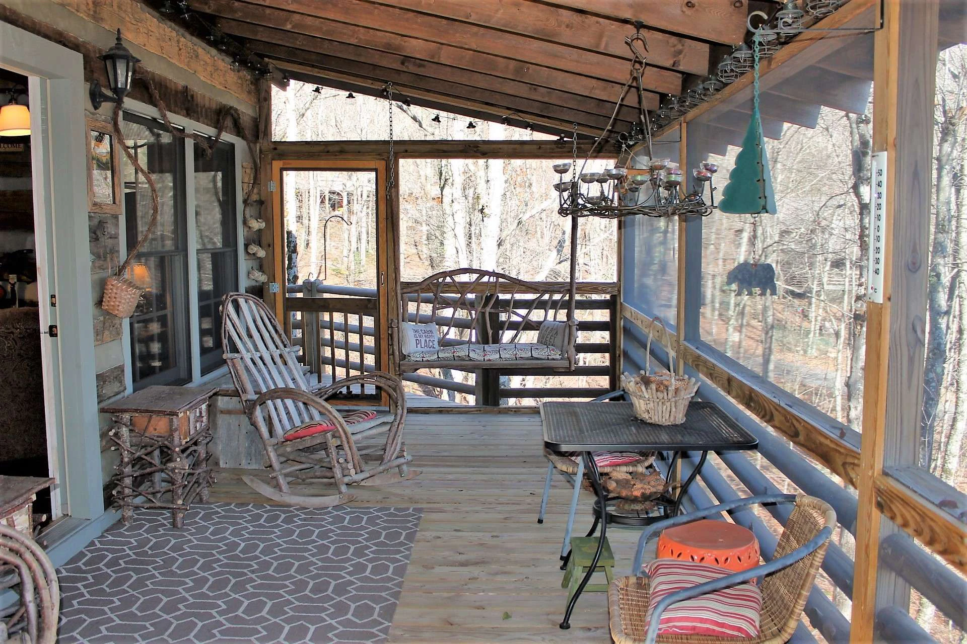 Image number 21 for the current listing