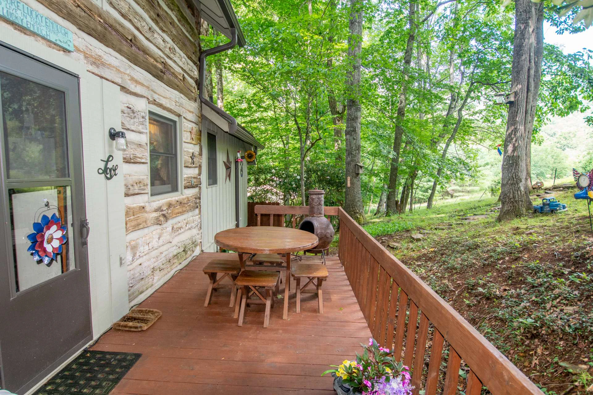 Image number 9 for the current listing