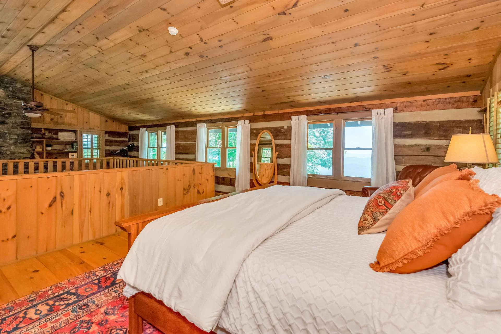 Image number 3 for the current listing