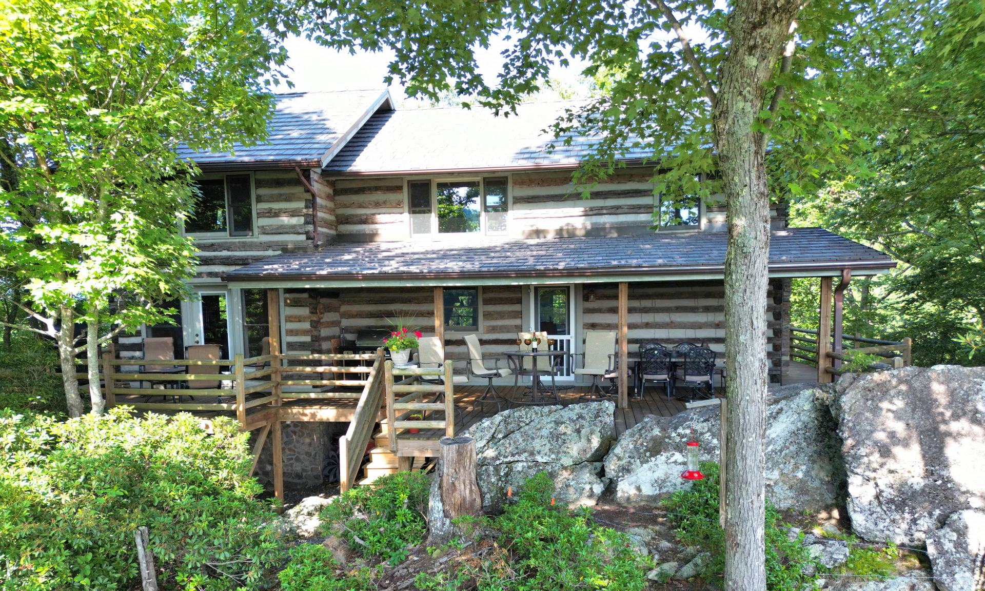 Image number 1 for the current listing