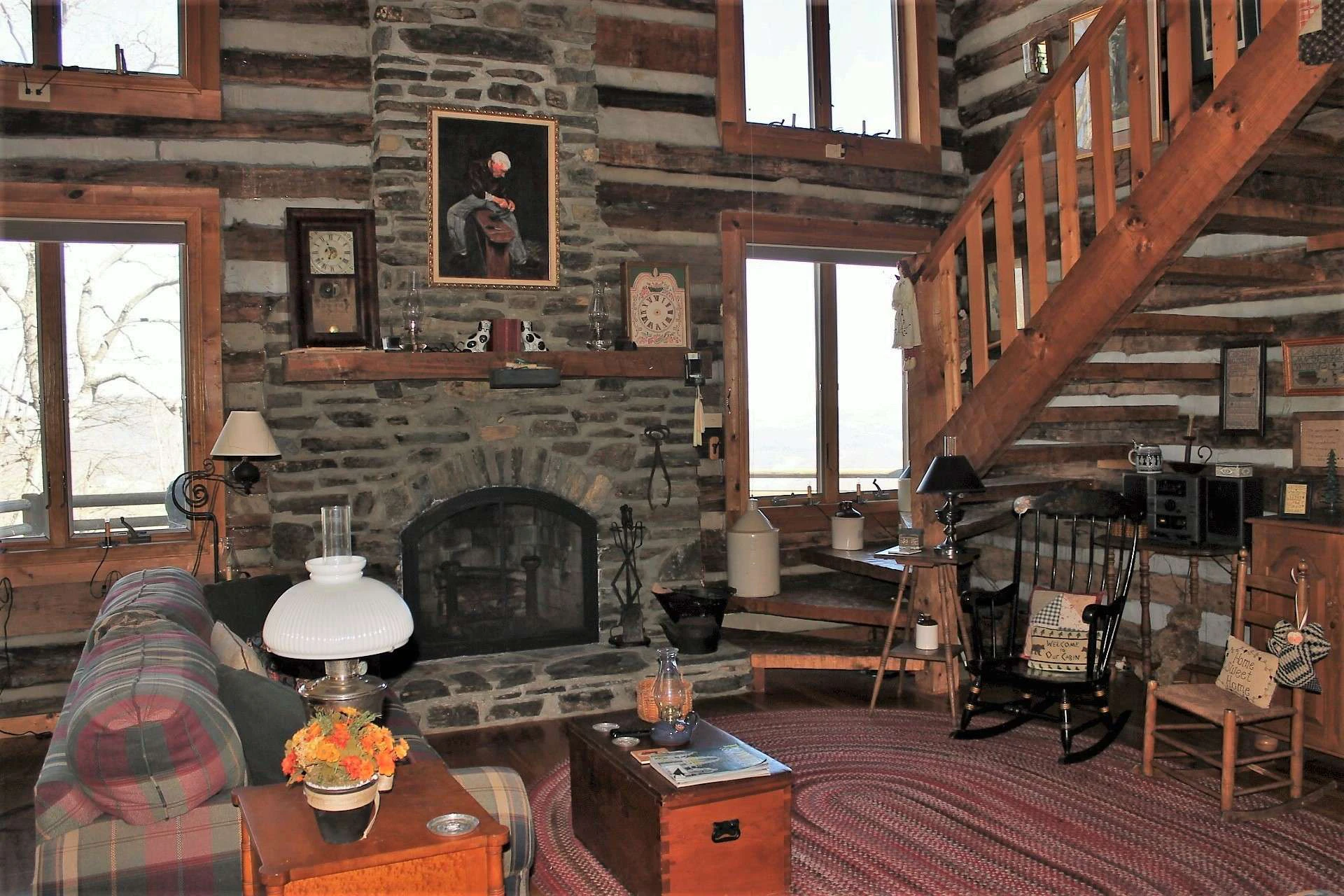 Image number 18 for the current listing
