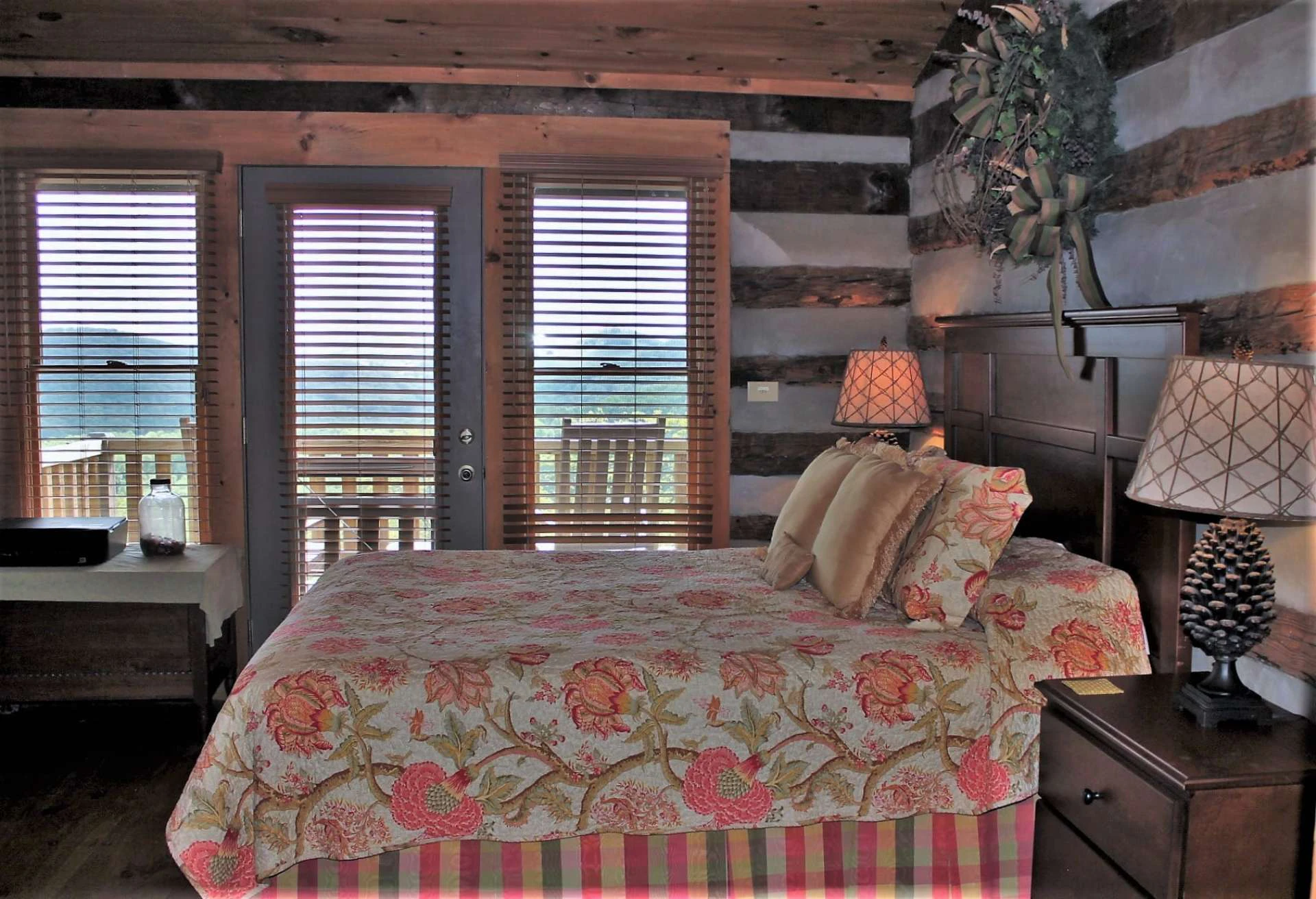 Image number 2 for the current listing