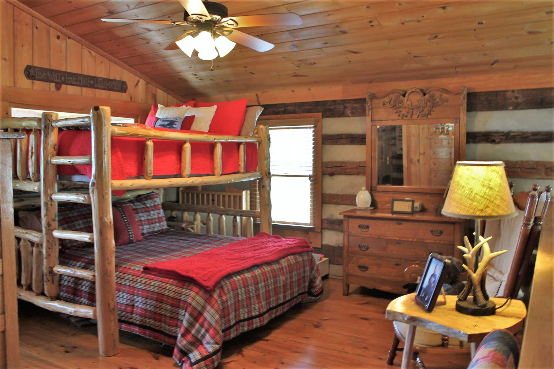 Image number 6 for the current listing