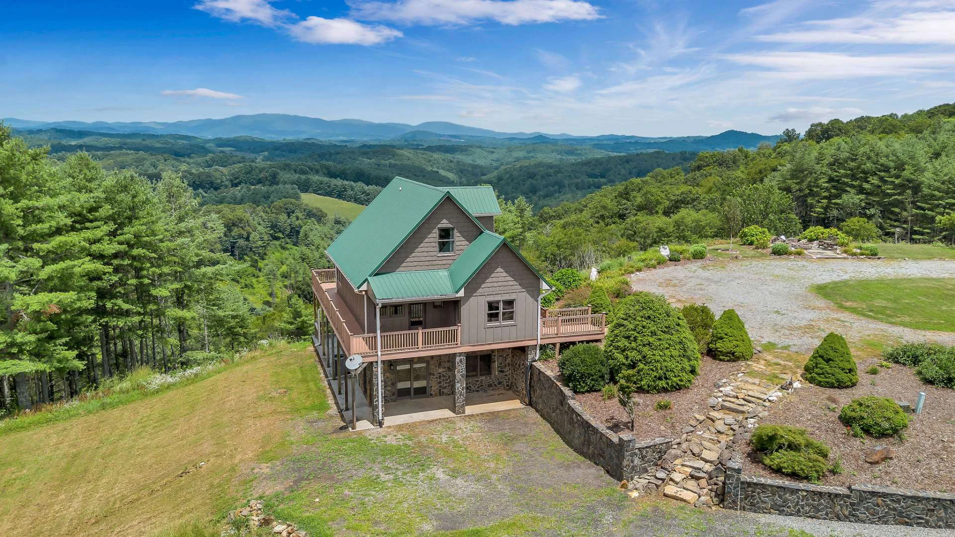 Image number 15 for the current listing