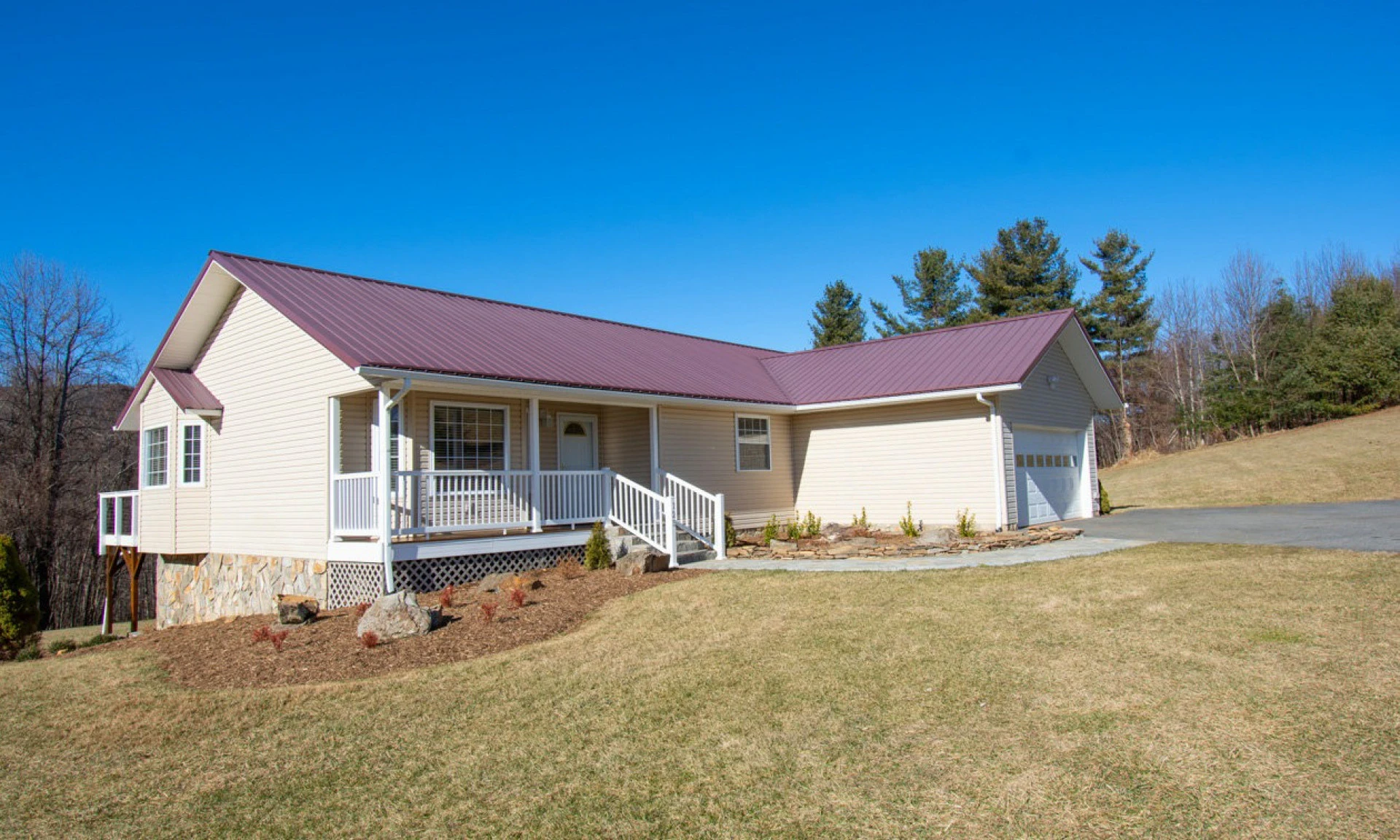 Image number 1 for the current listing
