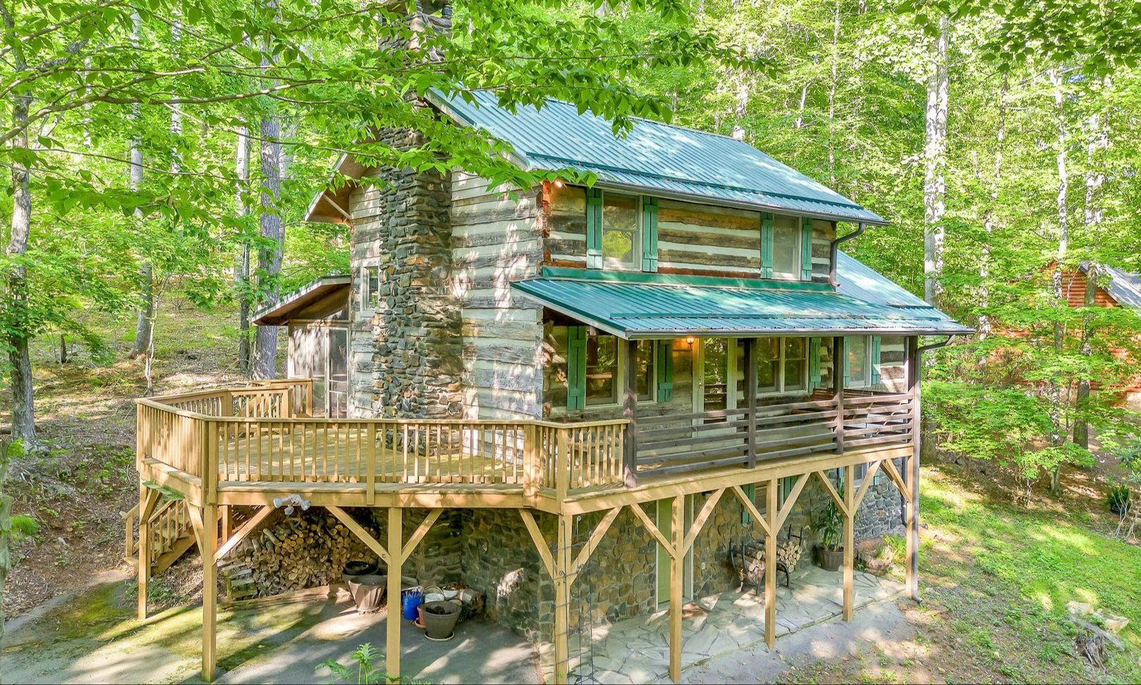 Image number 1 for the current listing
