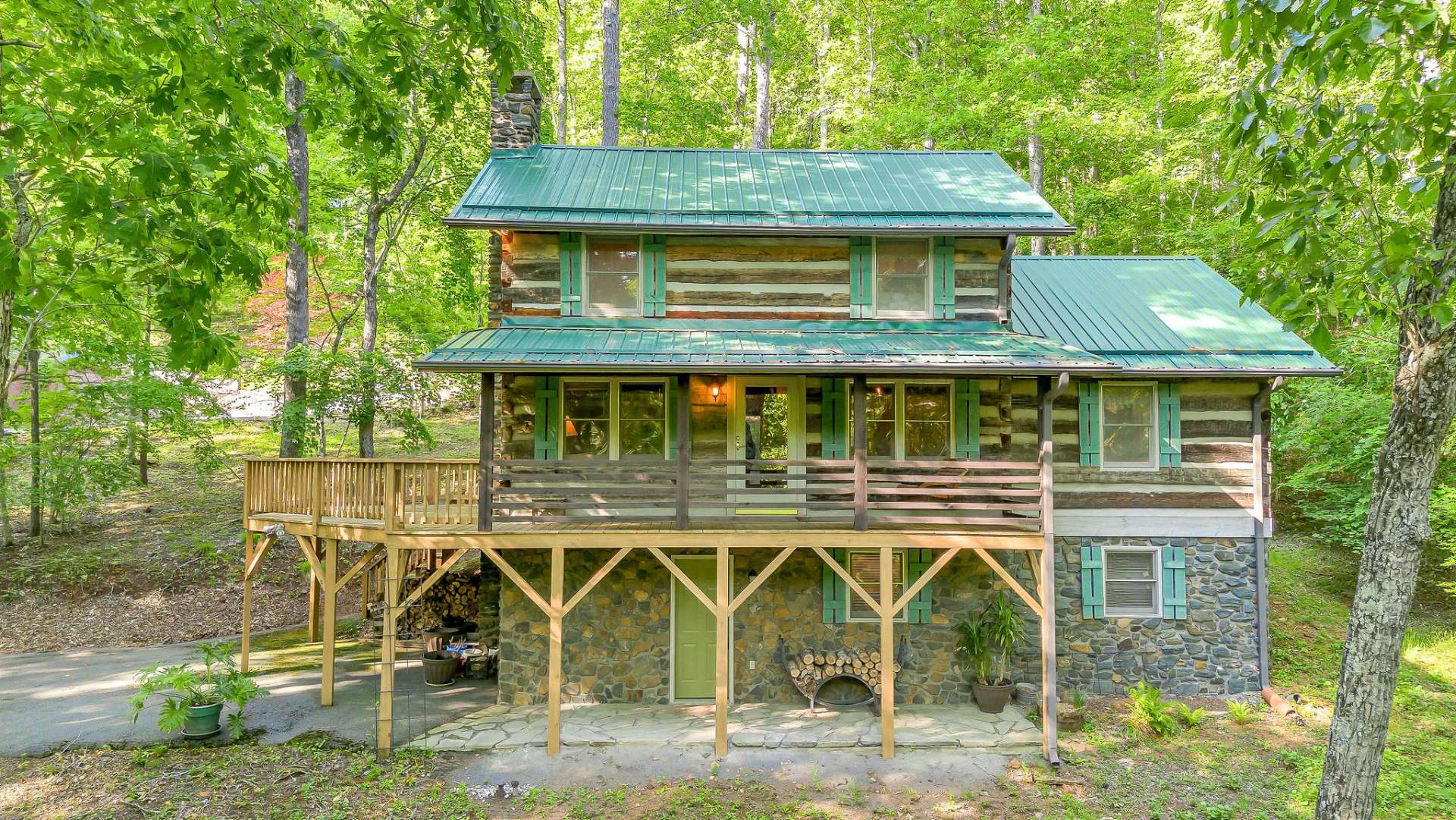 Image number 14 for the current listing