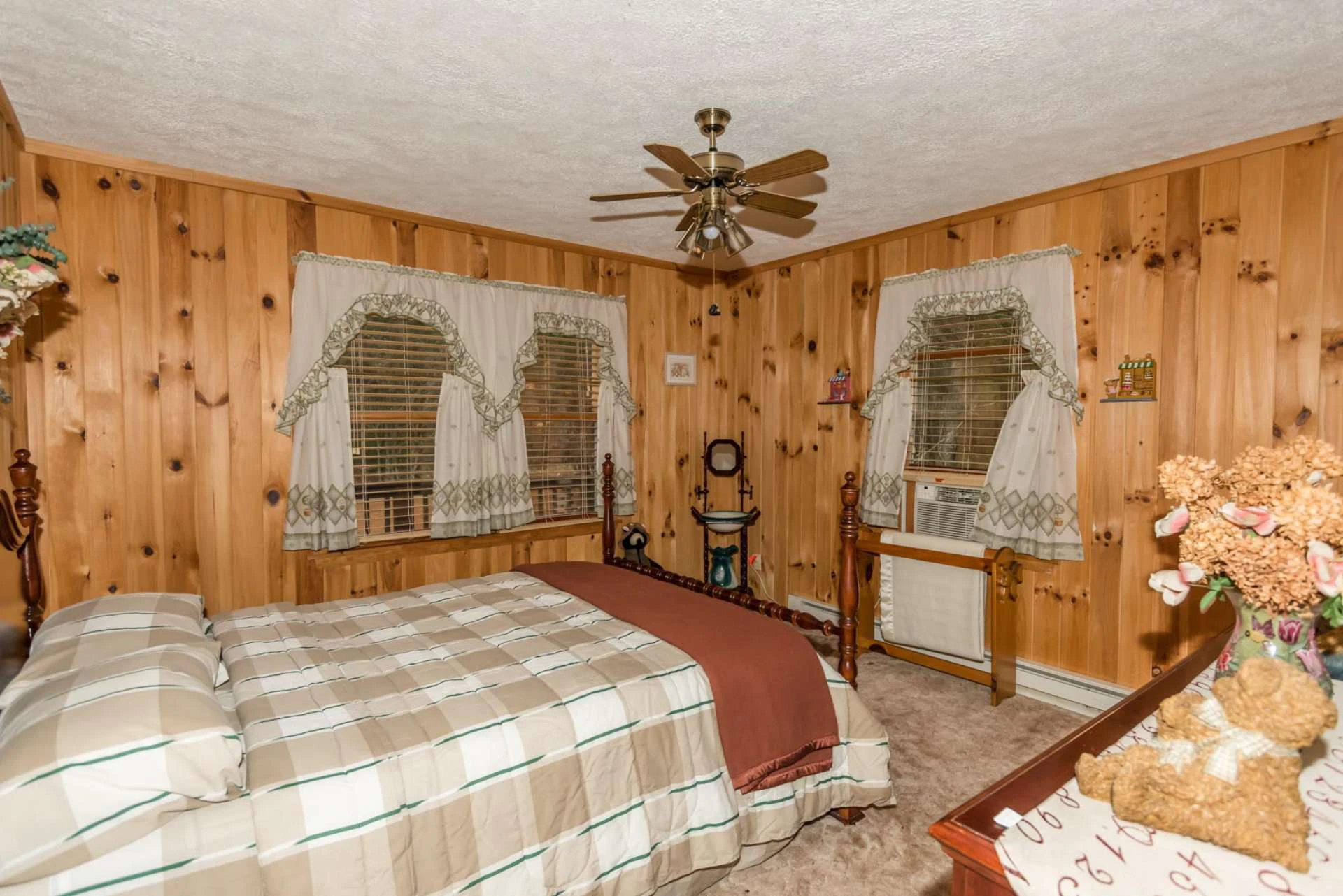 Image number 7 for the current listing