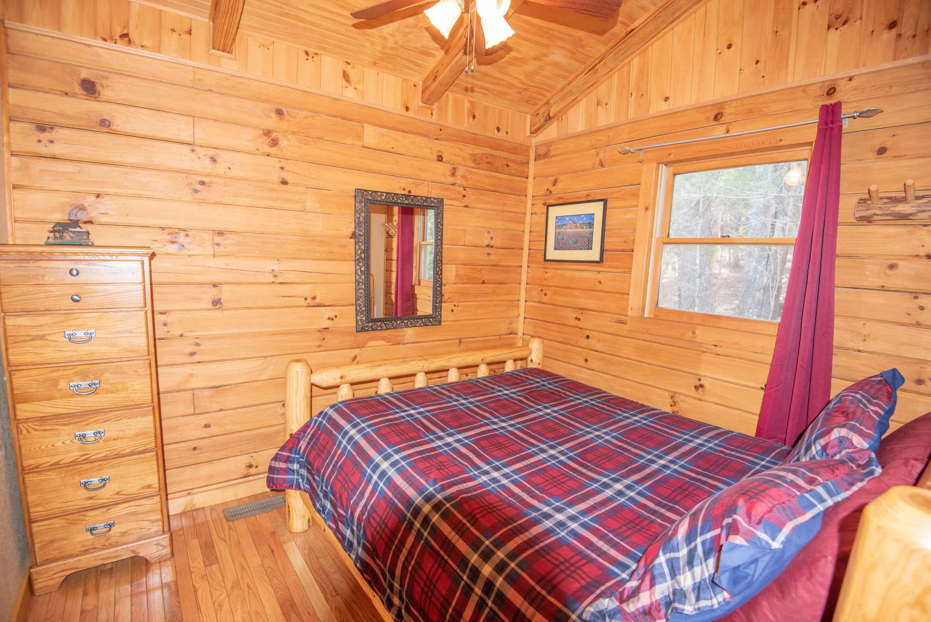 Image number 16 for the current listing