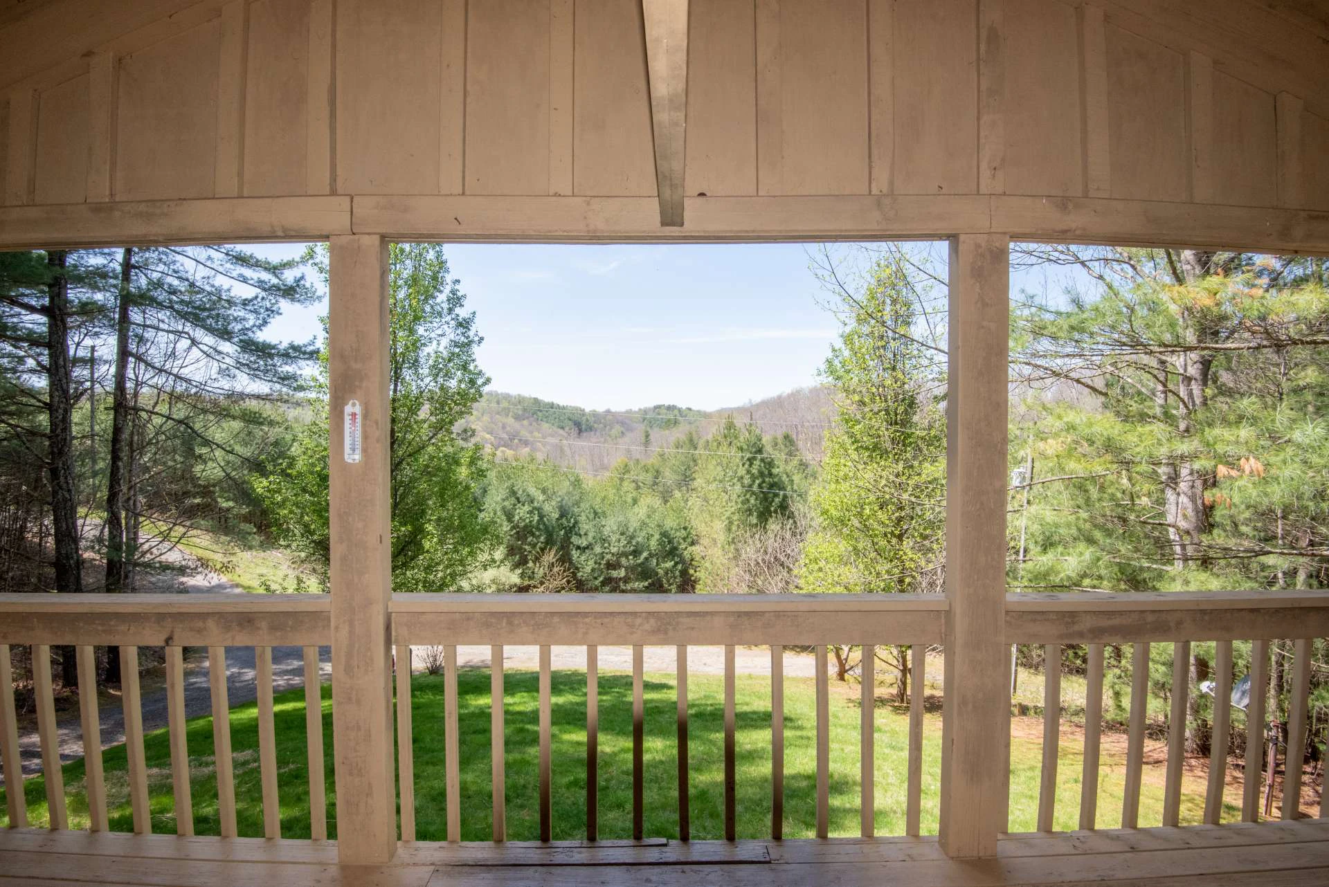 Image number 9 for the current listing