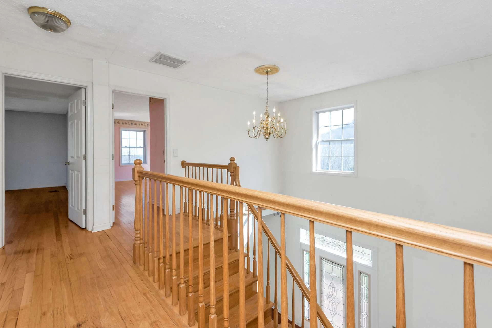 Image number 8 for the current listing