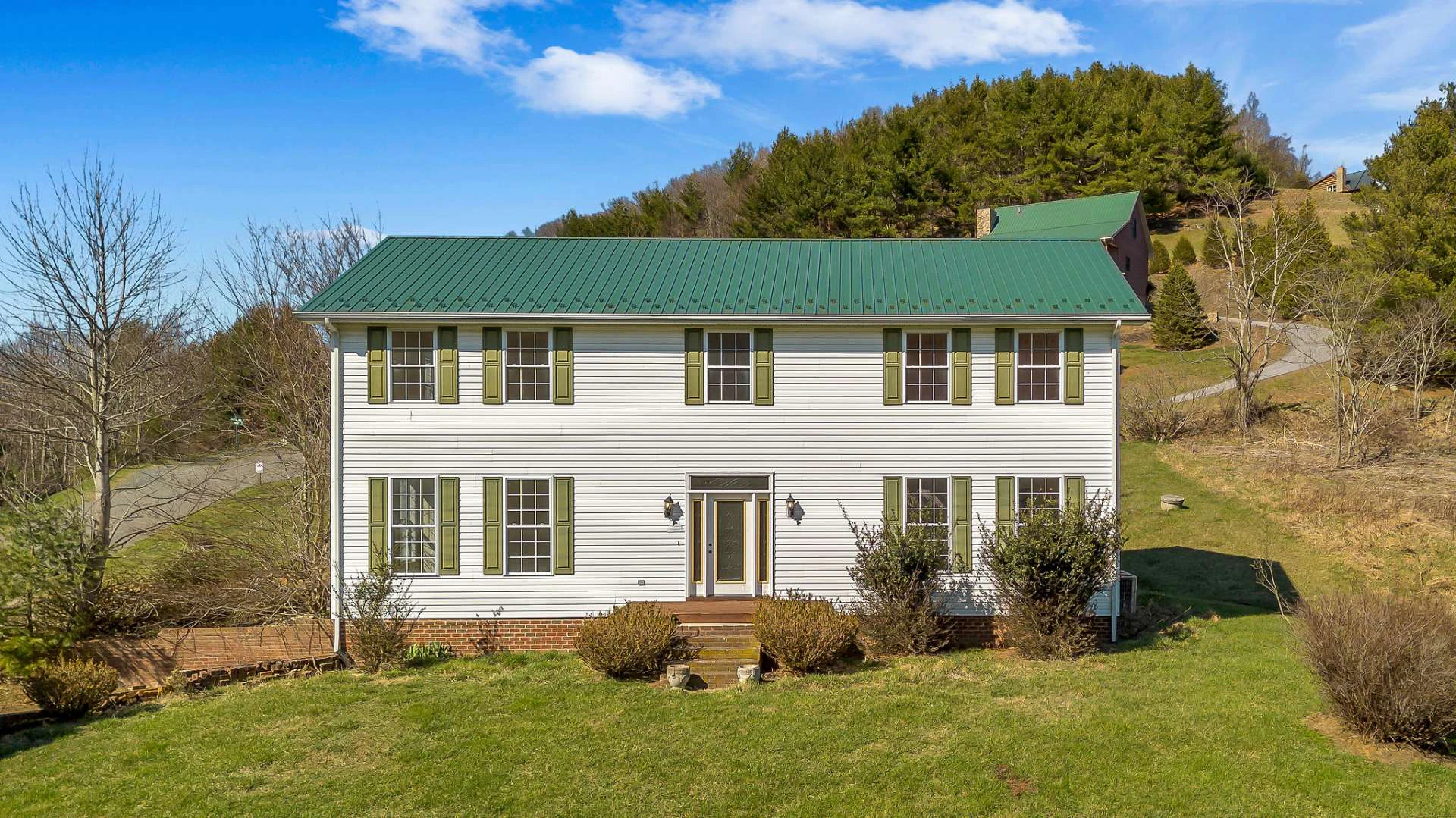 Image number 18 for the current listing