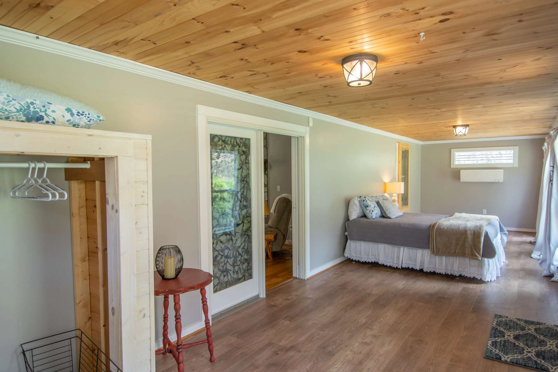 Image number 7 for the current listing