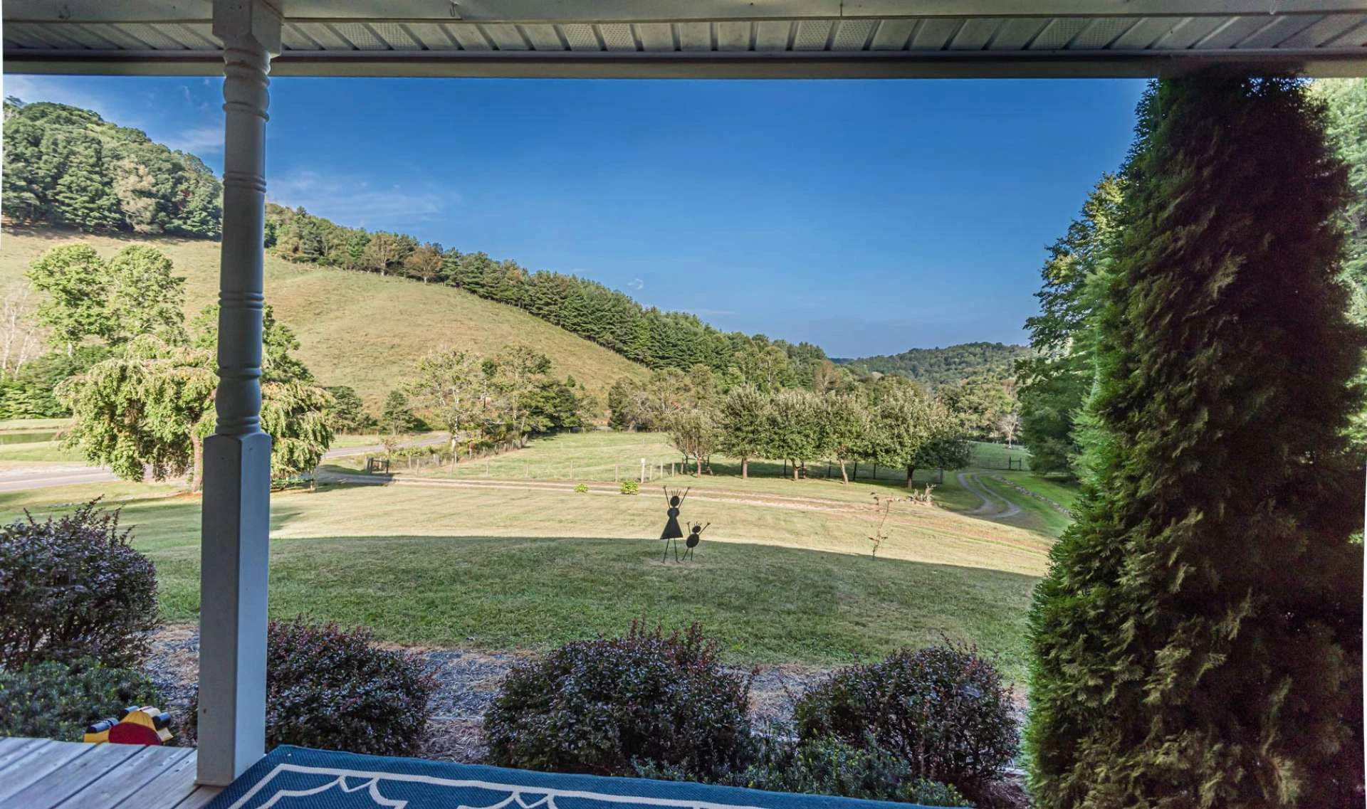 Image number 7 for the current listing