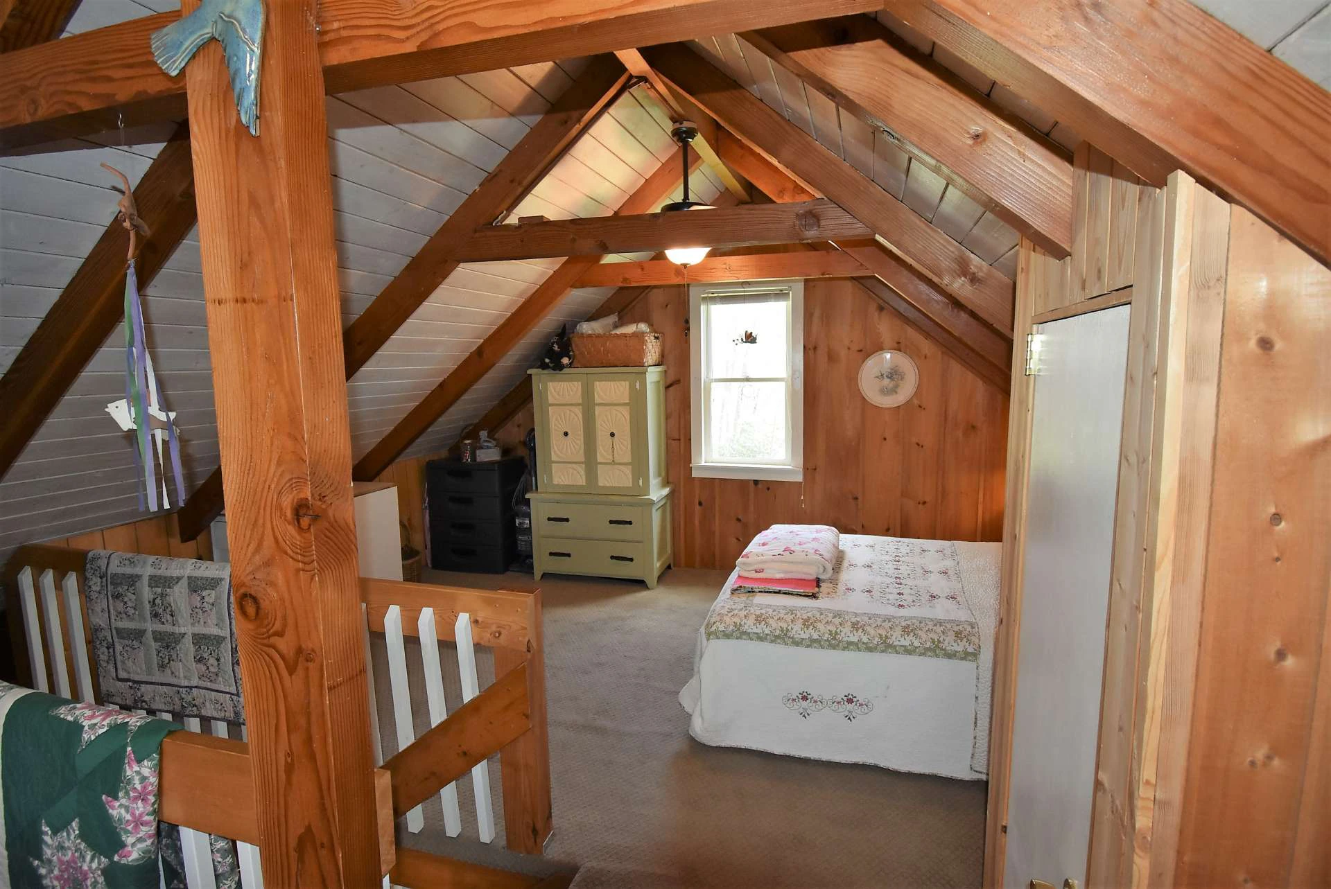 Image number 12 for the current listing