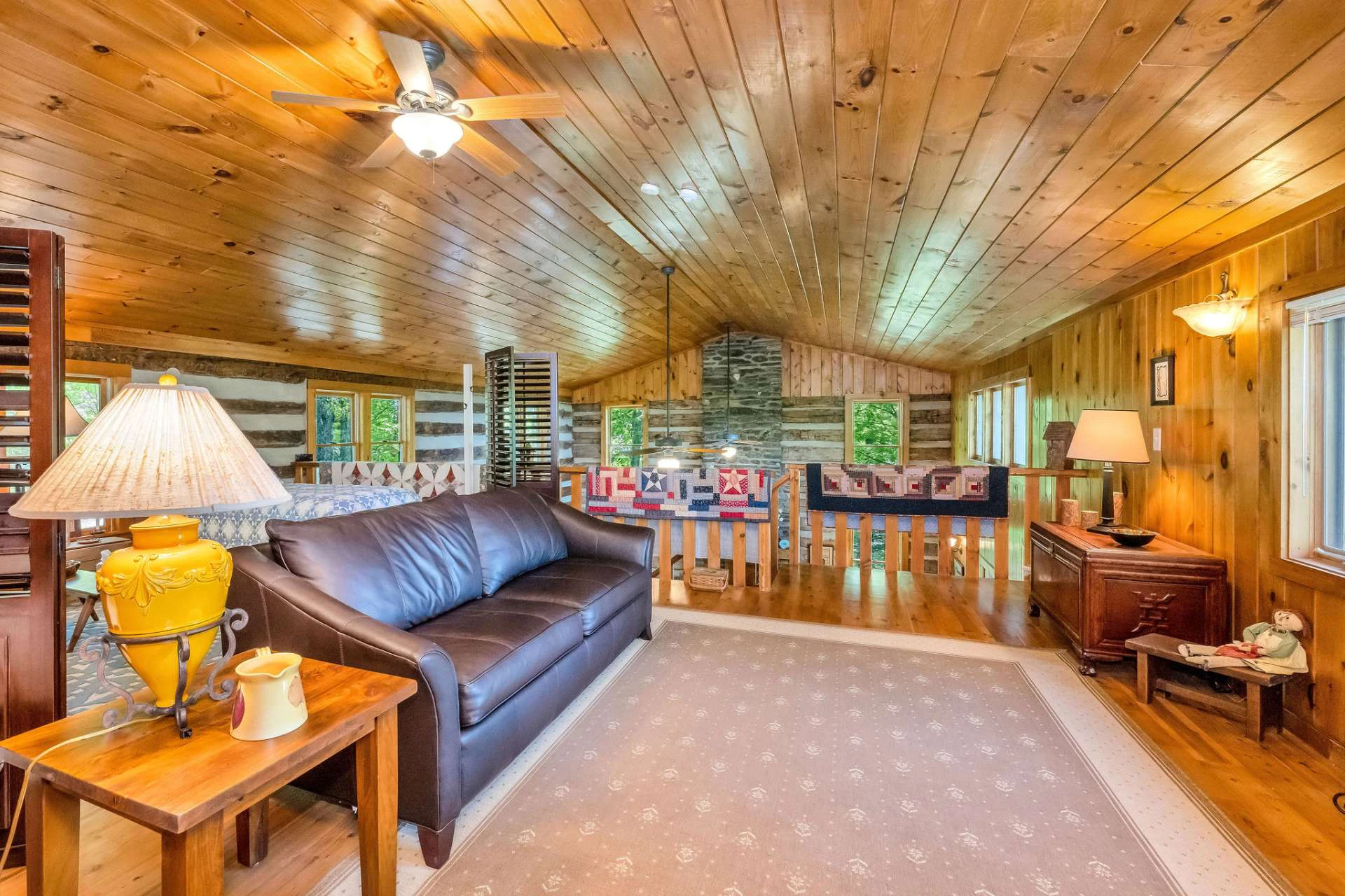 Image number 7 for the current listing
