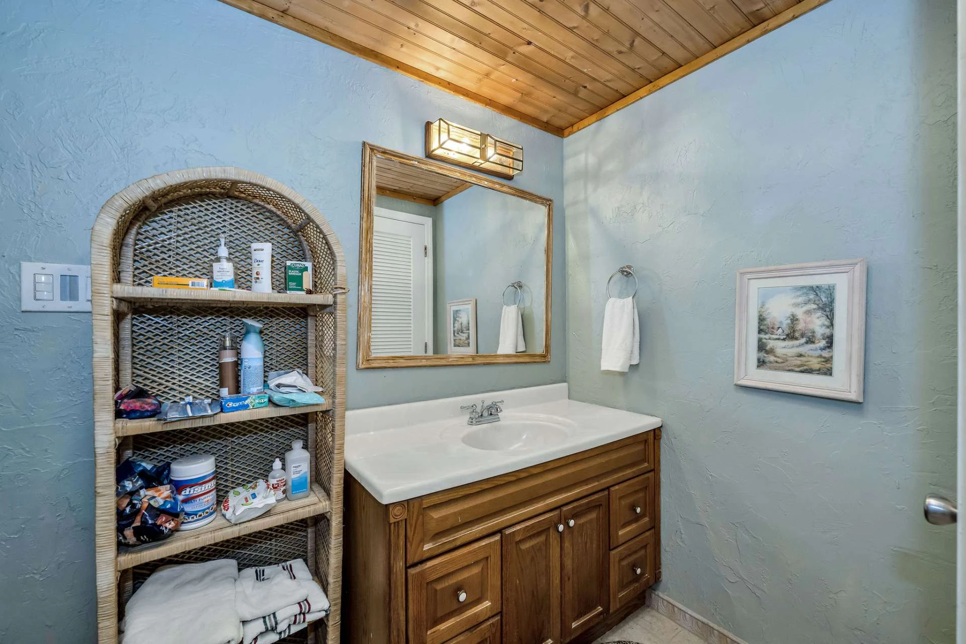 Image number 2 for the current listing