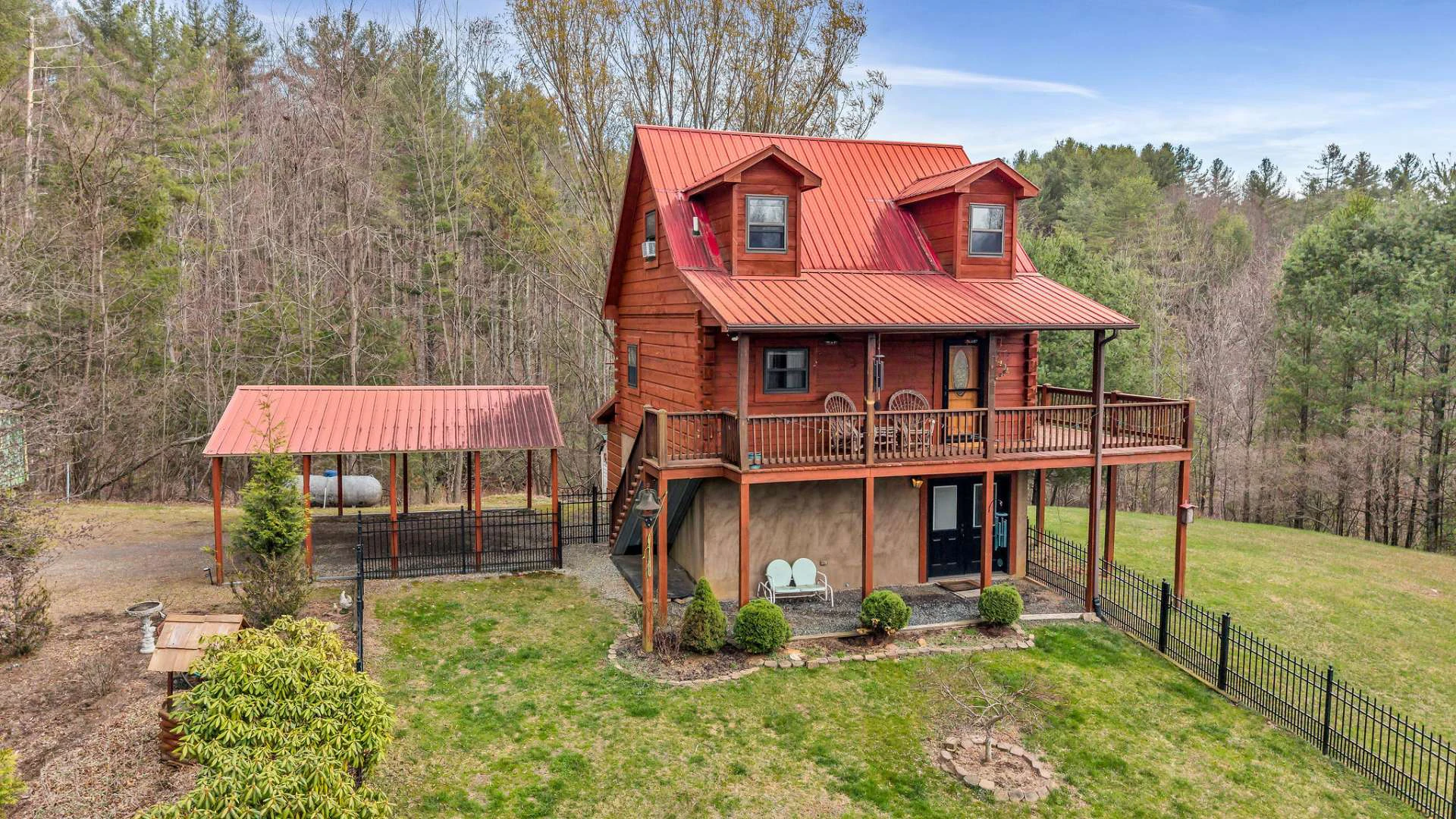 Image number 15 for the current listing