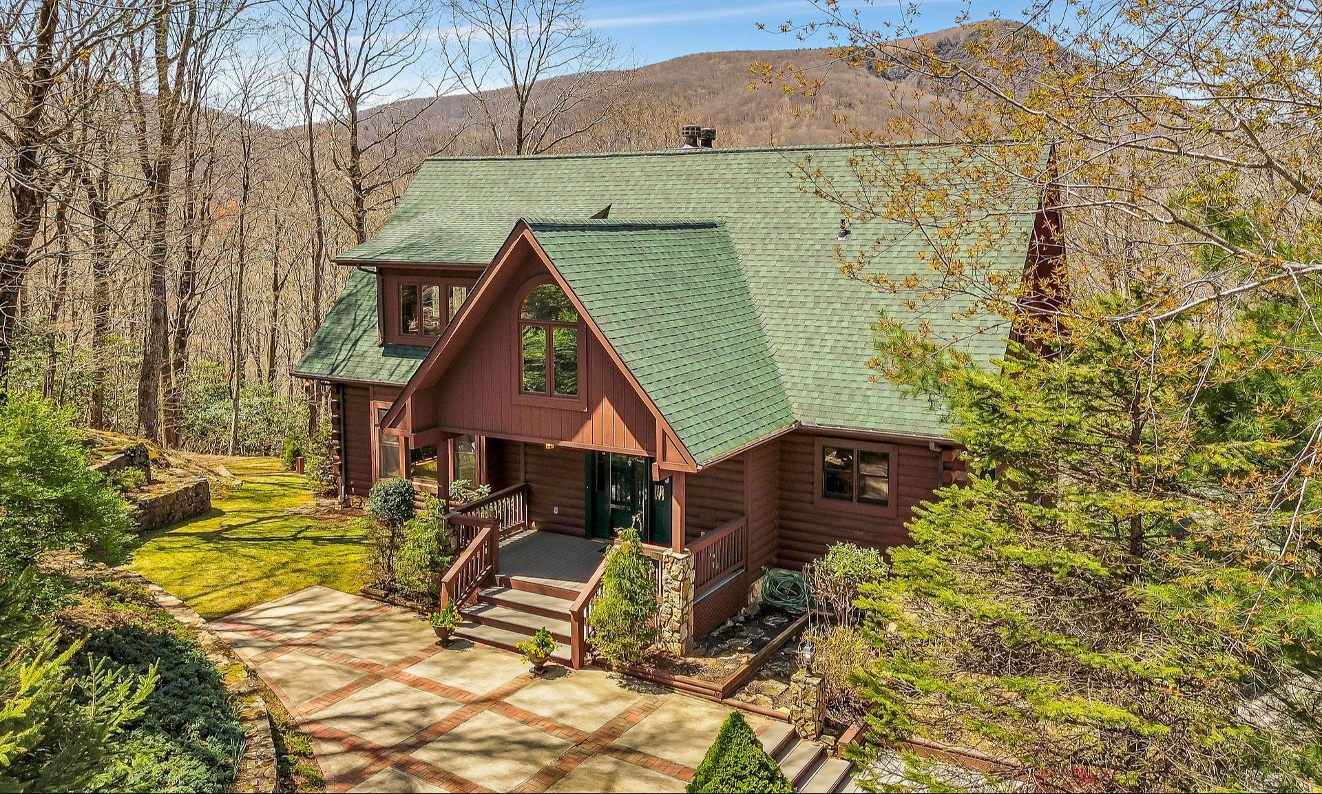 Image number 1 for the current listing
