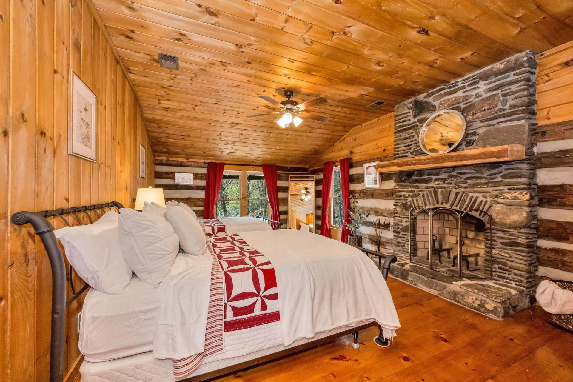 Image number 2 for the current listing
