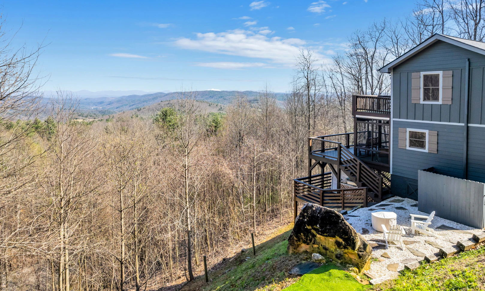 Image number 1 for the current listing